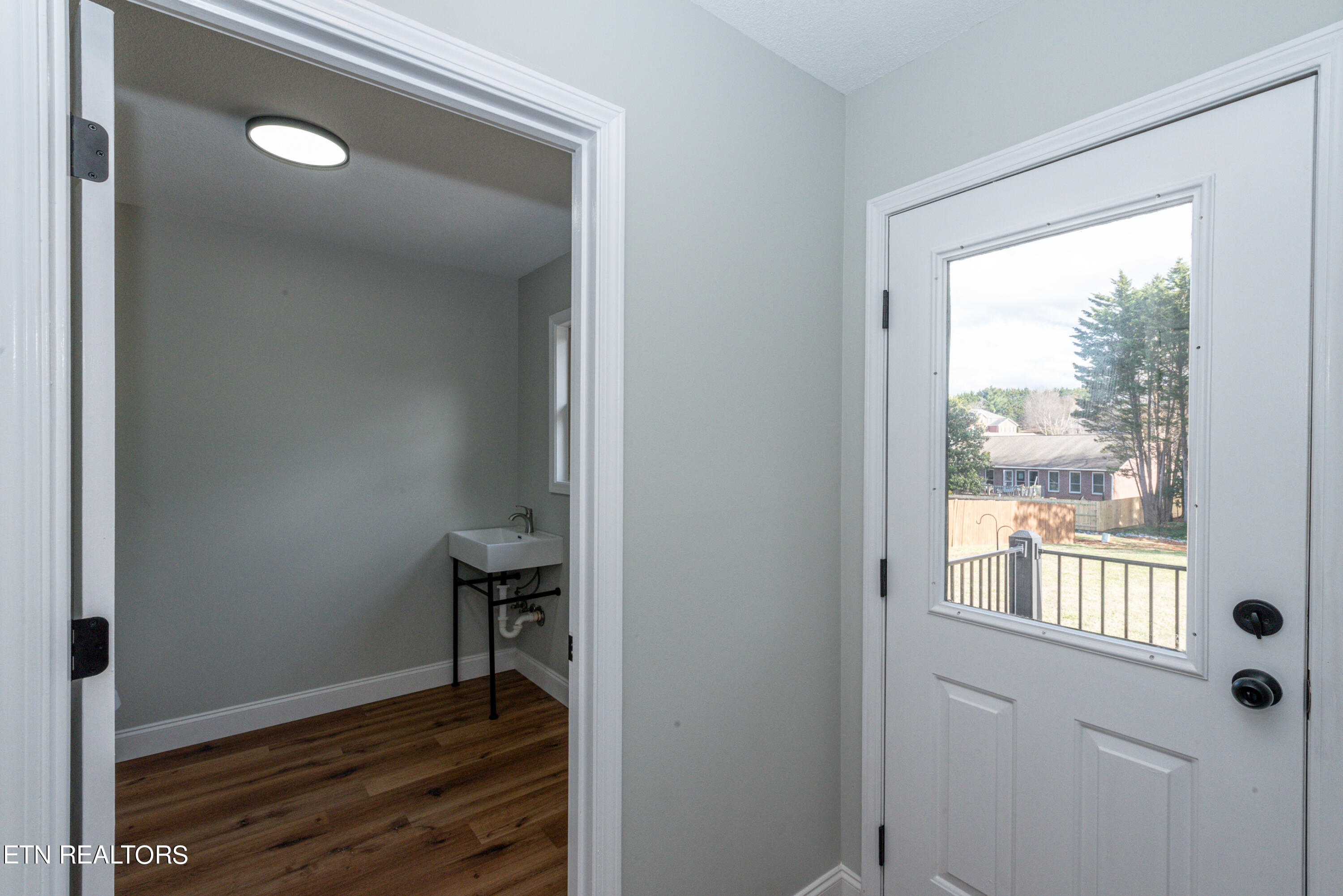 1828 Westcliff Drive