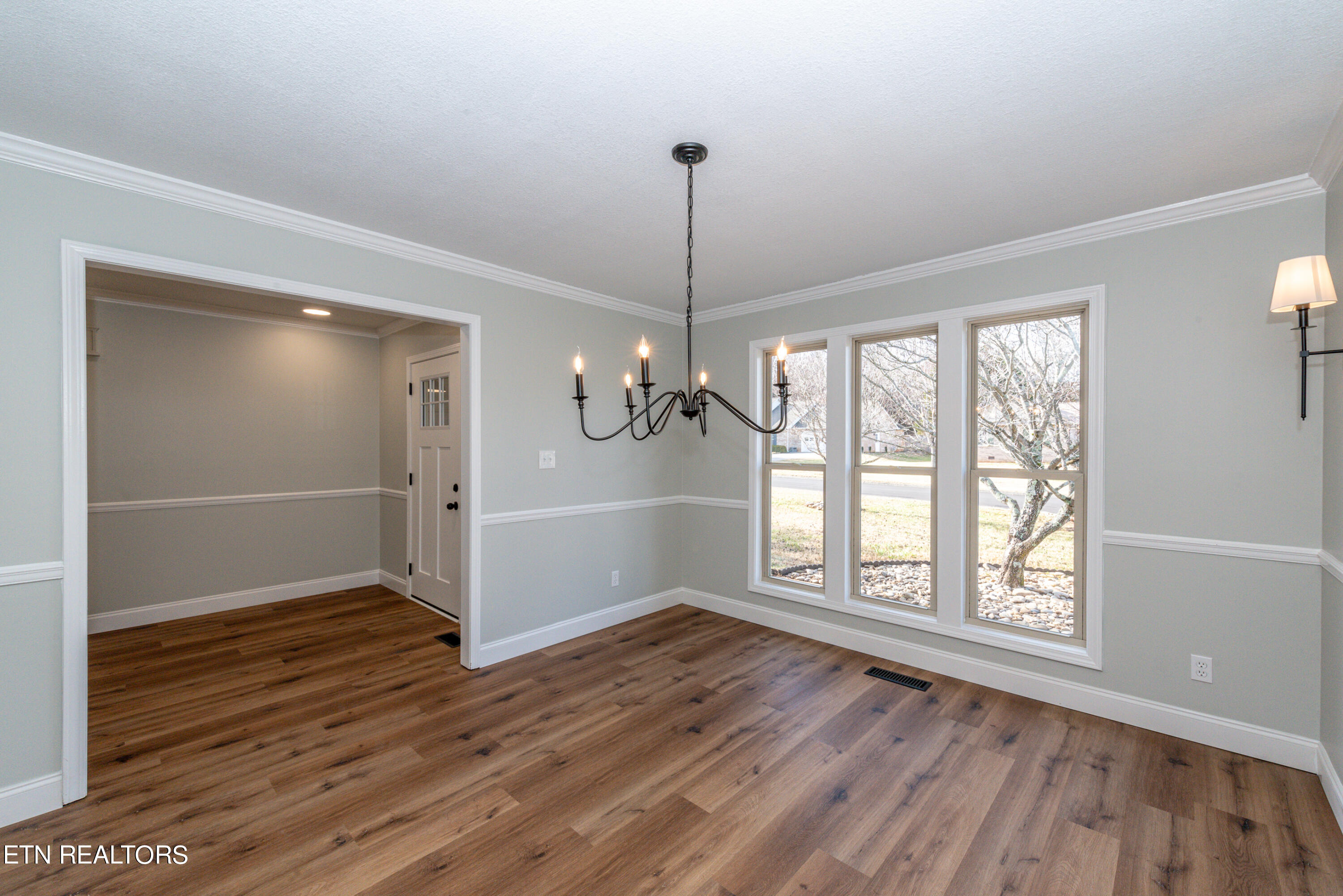 1828 Westcliff Drive