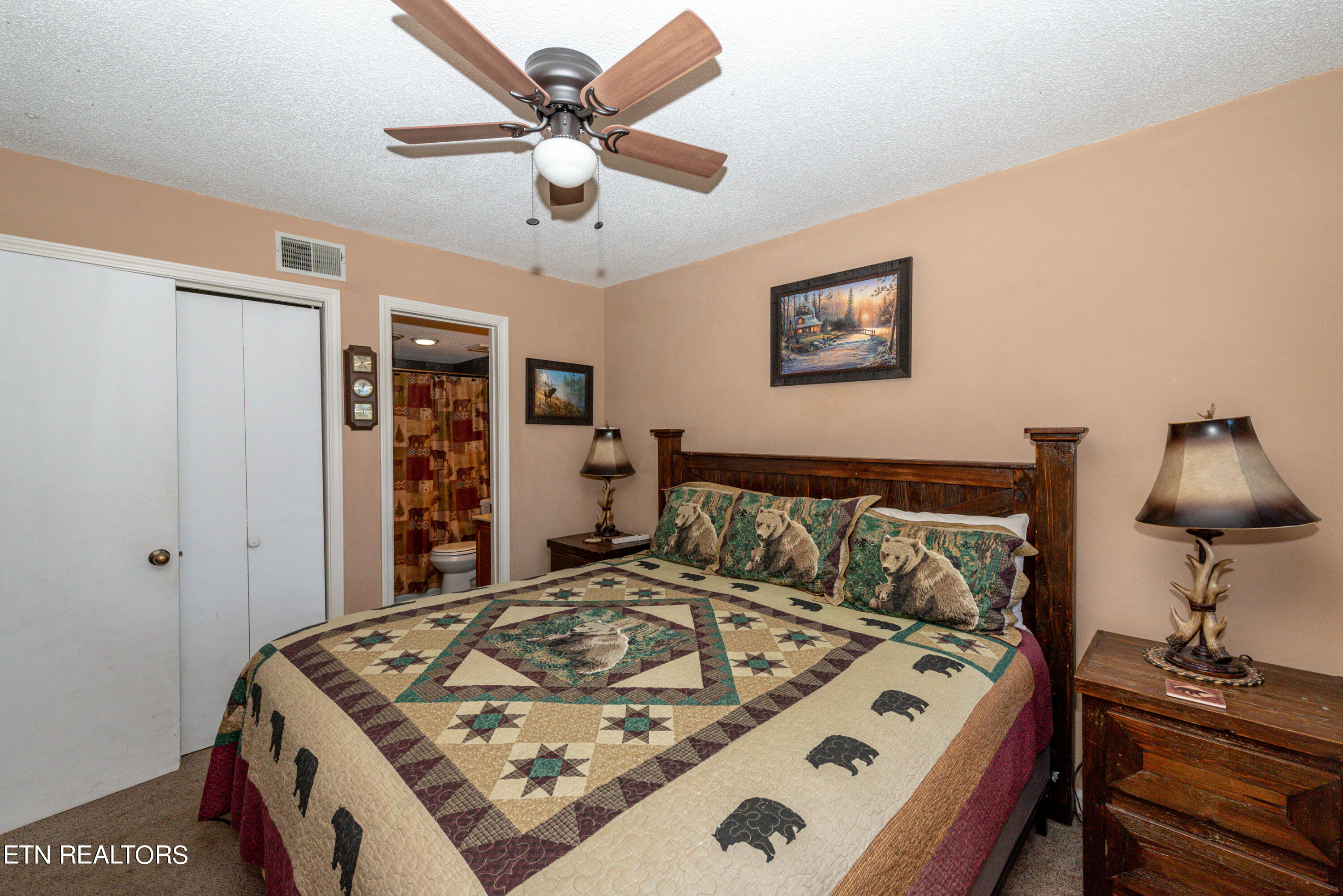 1380 Ski View Drive, 1305