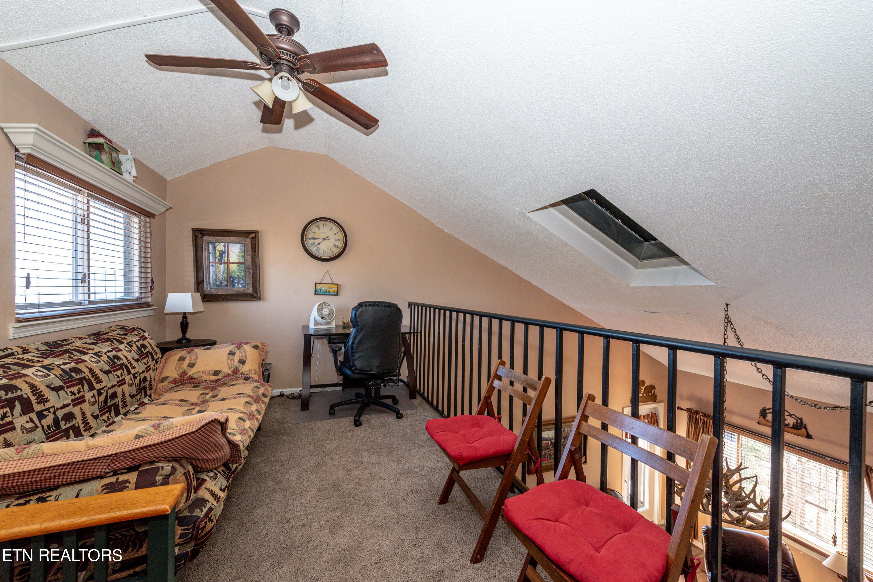 1380 Ski View Drive, 1305