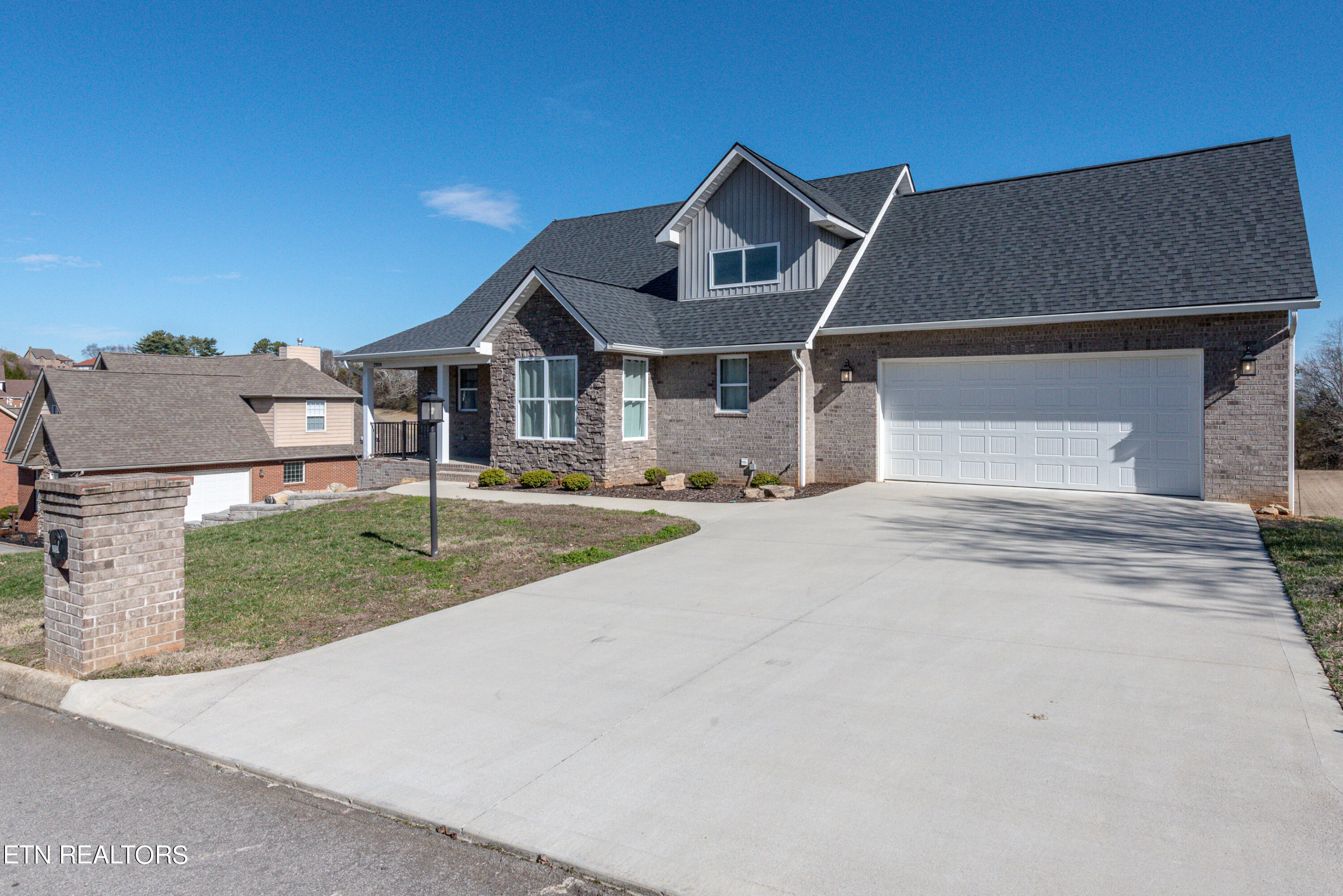 2934 Innisbrook Drive