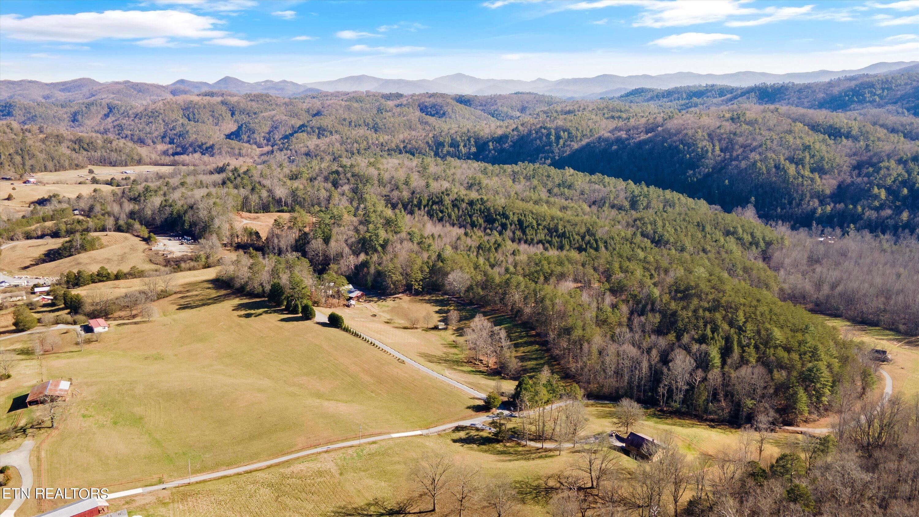 1335 W Millers Cove Rd