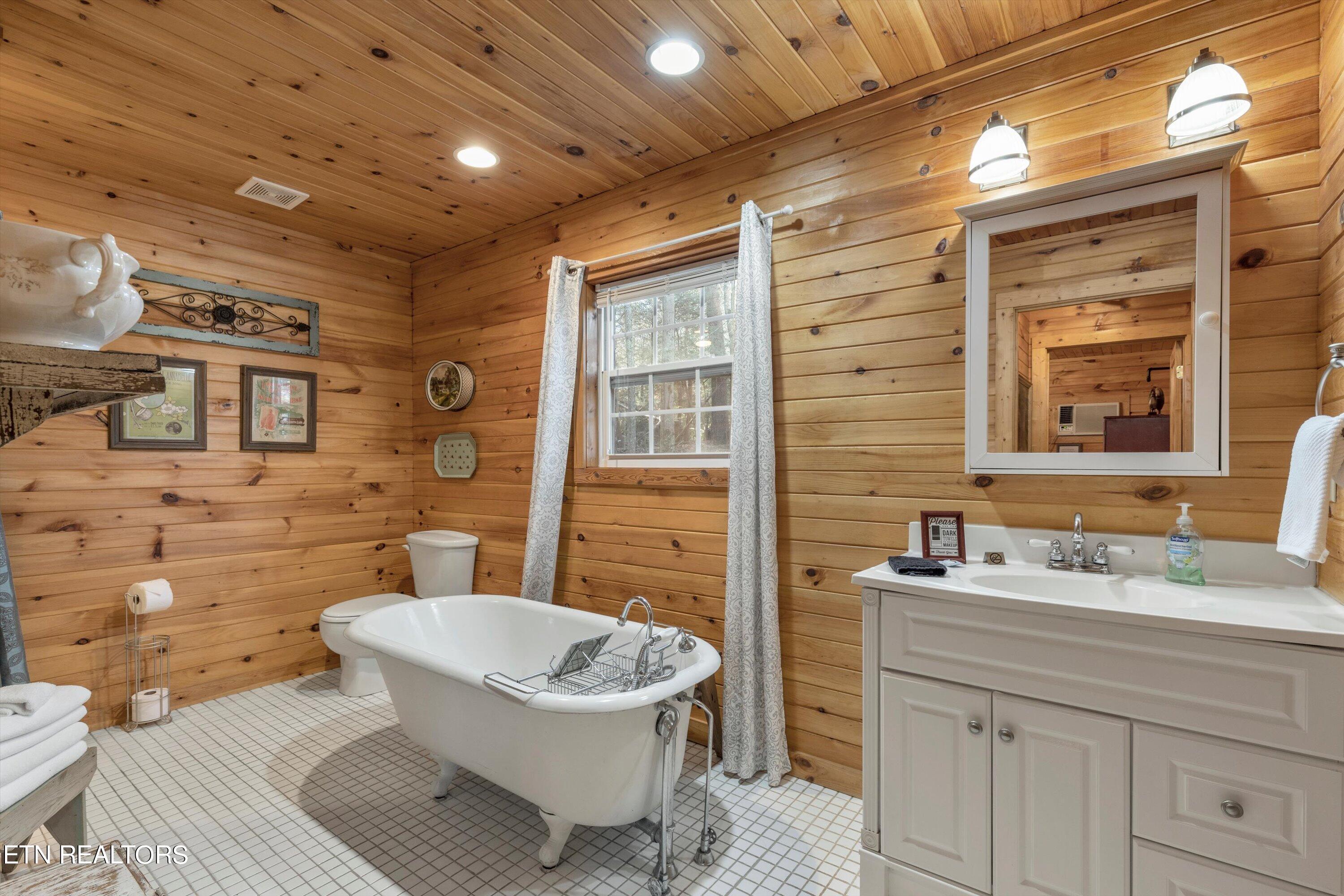 1335 W Millers Cove Rd