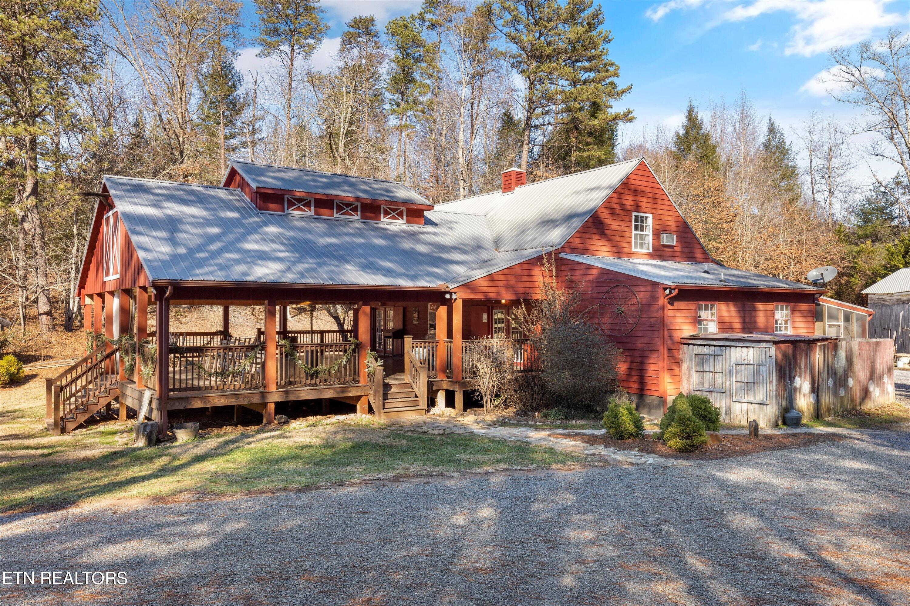 1335 W Millers Cove Rd