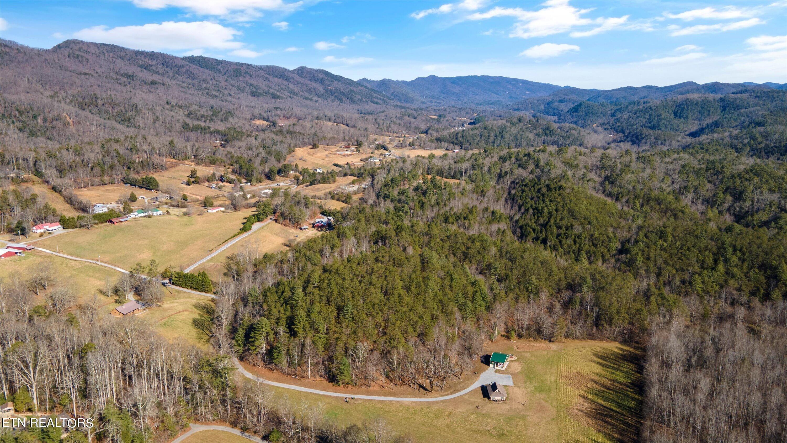 1335 W Millers Cove Rd