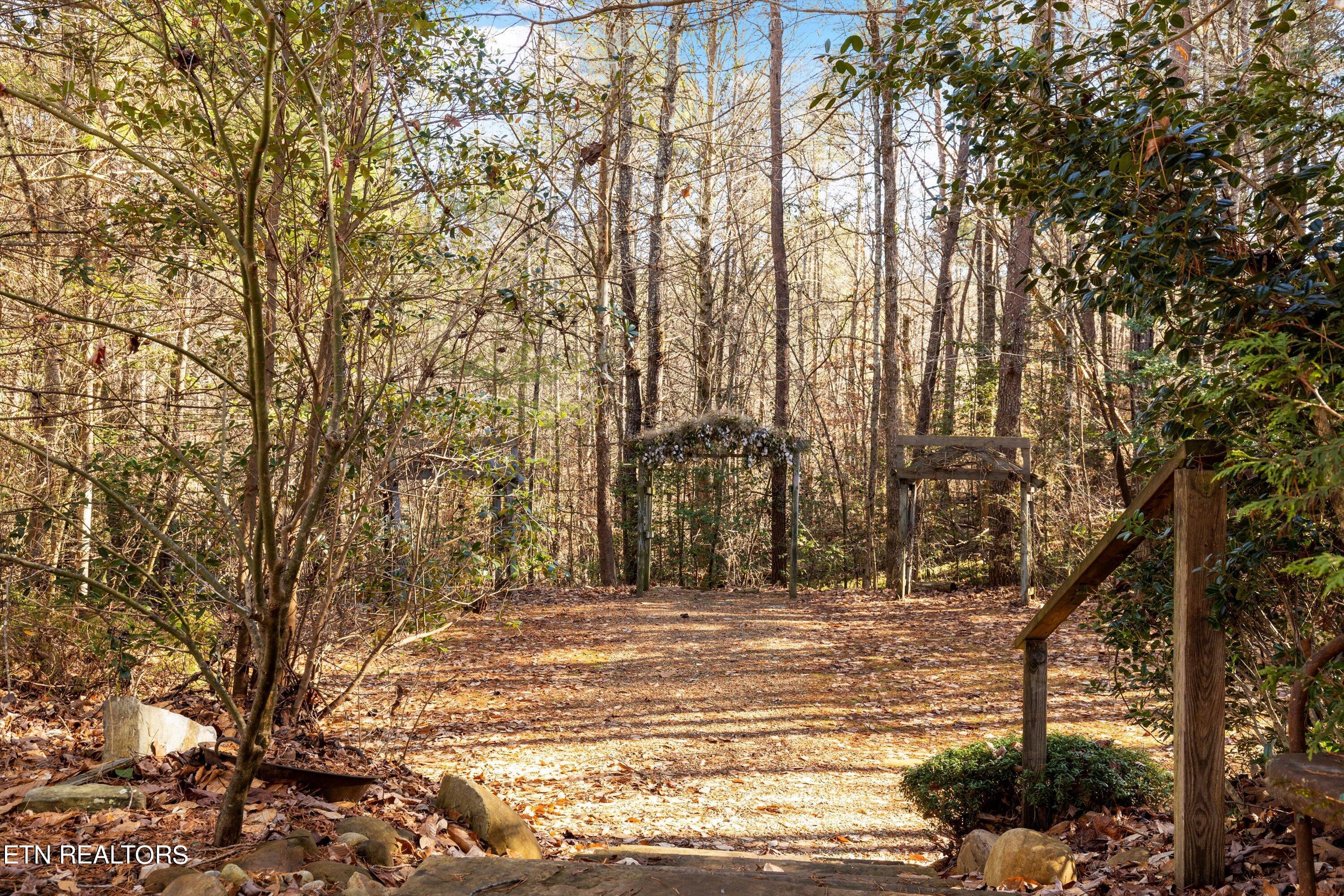 1335 W Millers Cove Rd