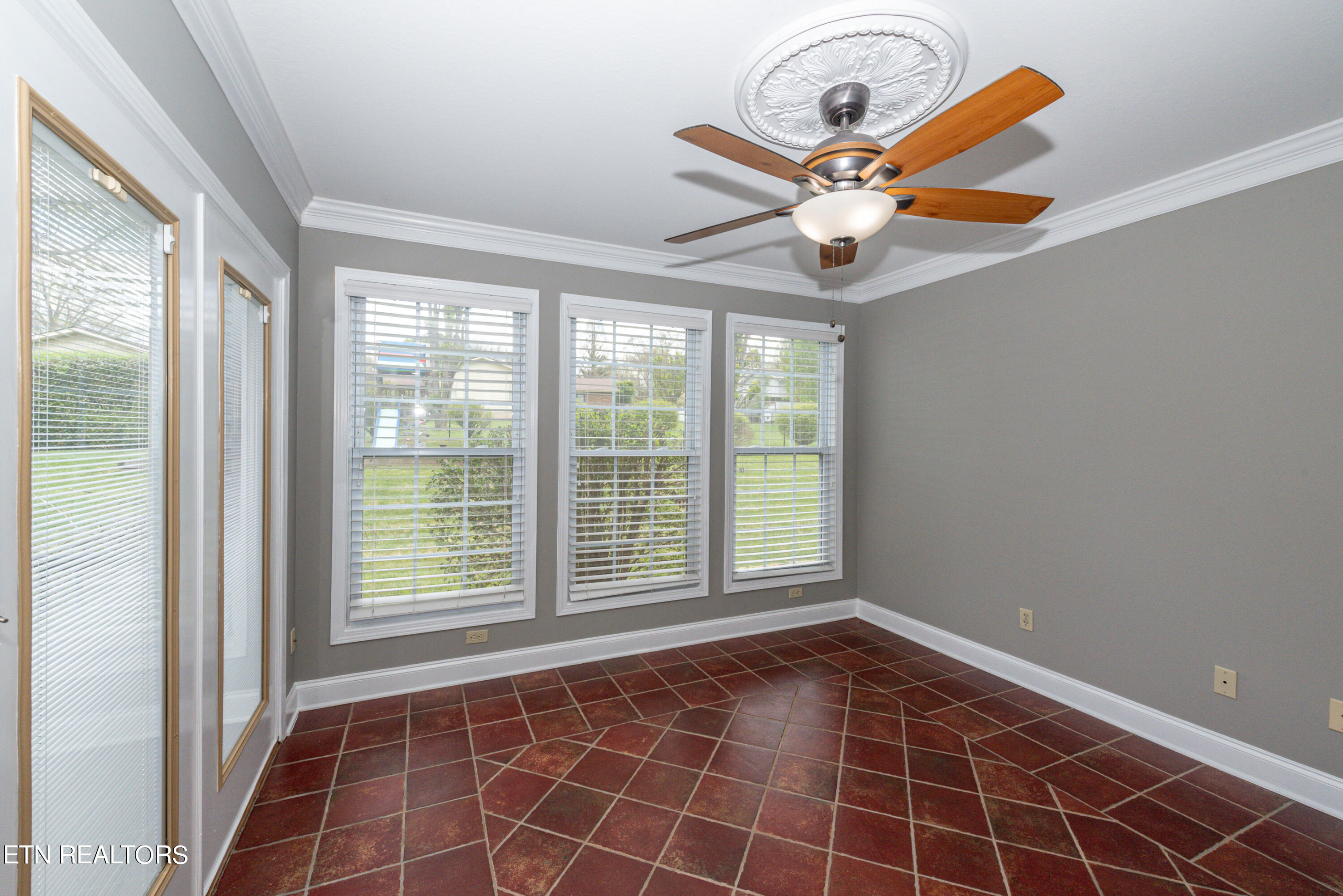 315 Crossfield Drive