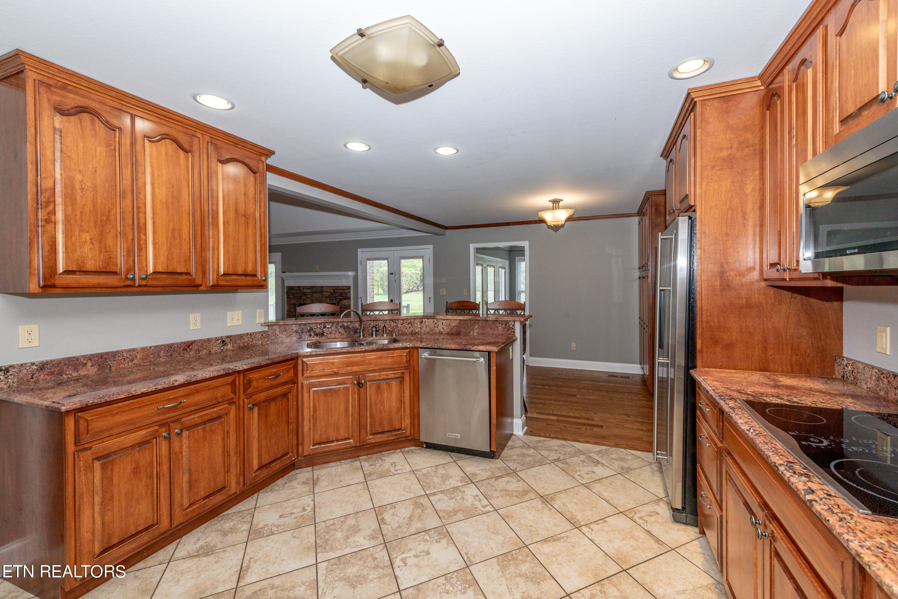 315 Crossfield Drive