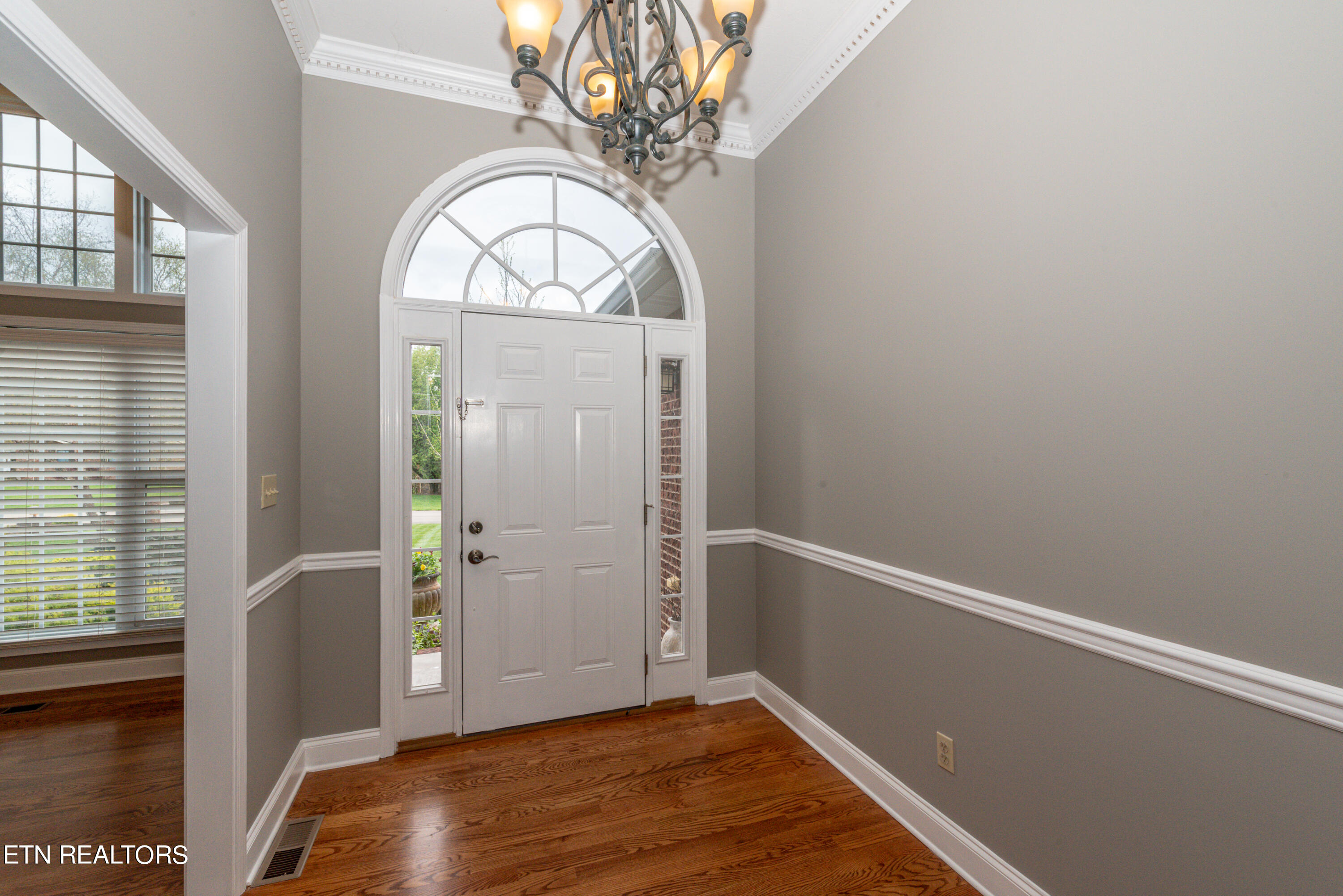 315 Crossfield Drive