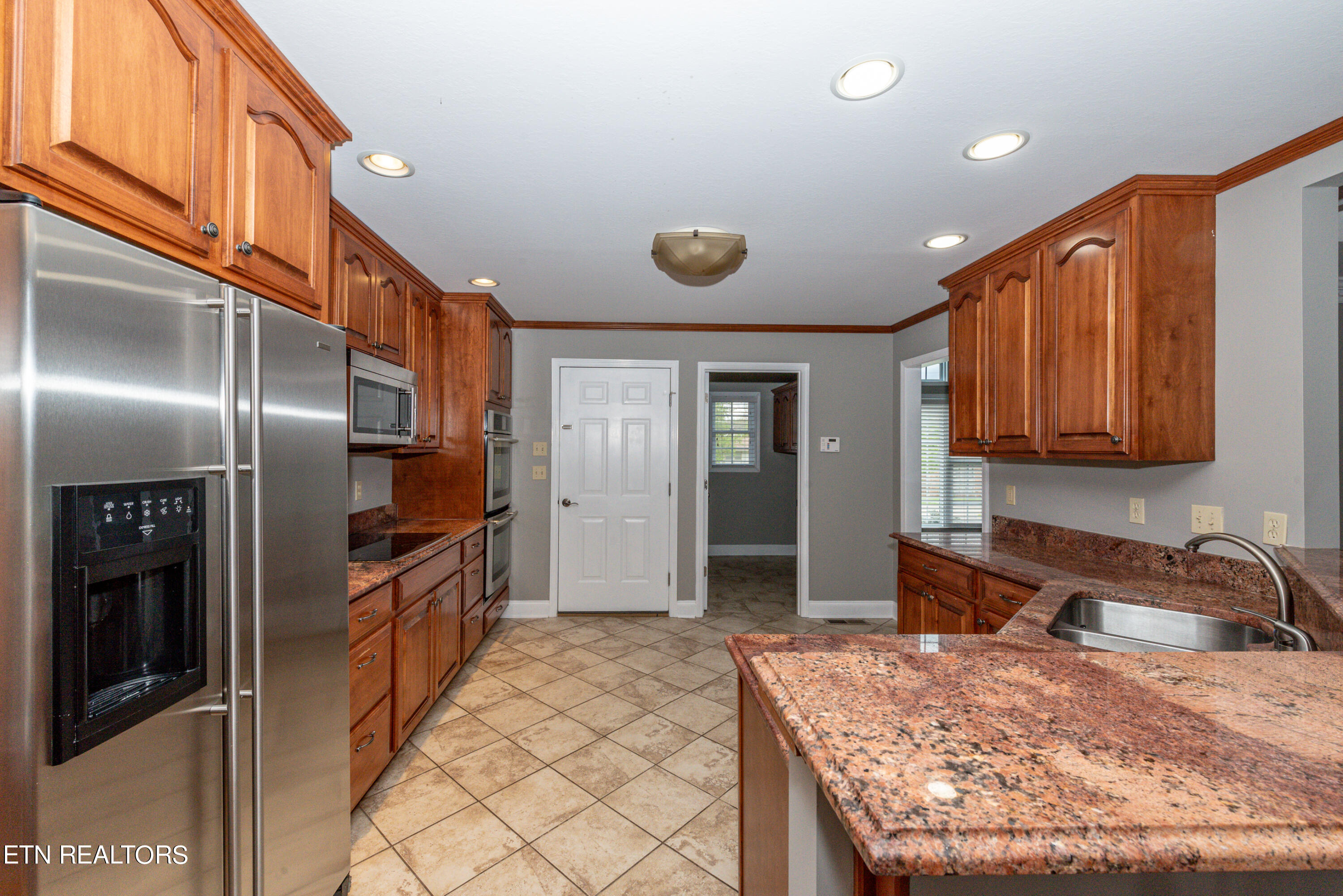 315 Crossfield Drive