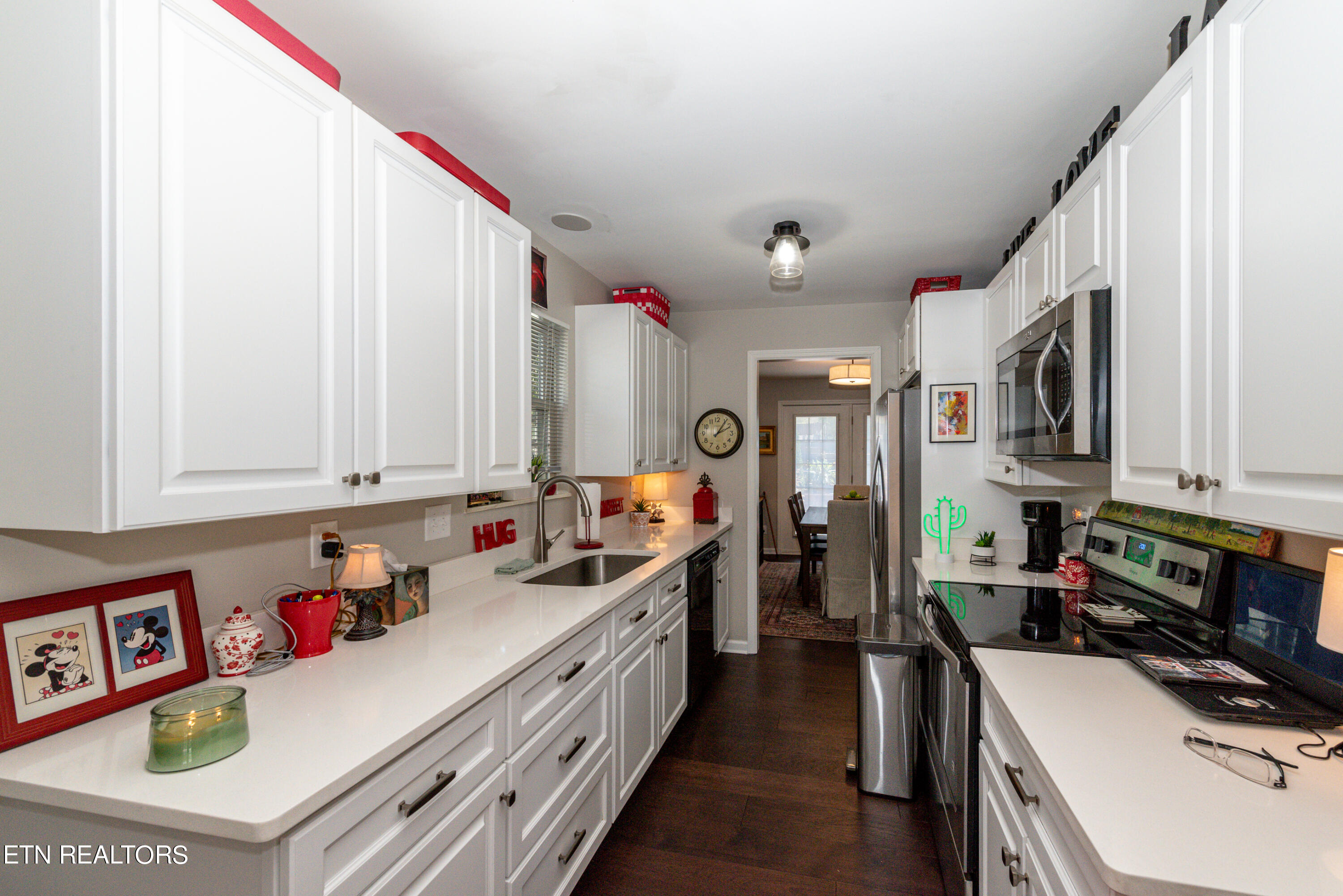 410 Bayberry Terrace