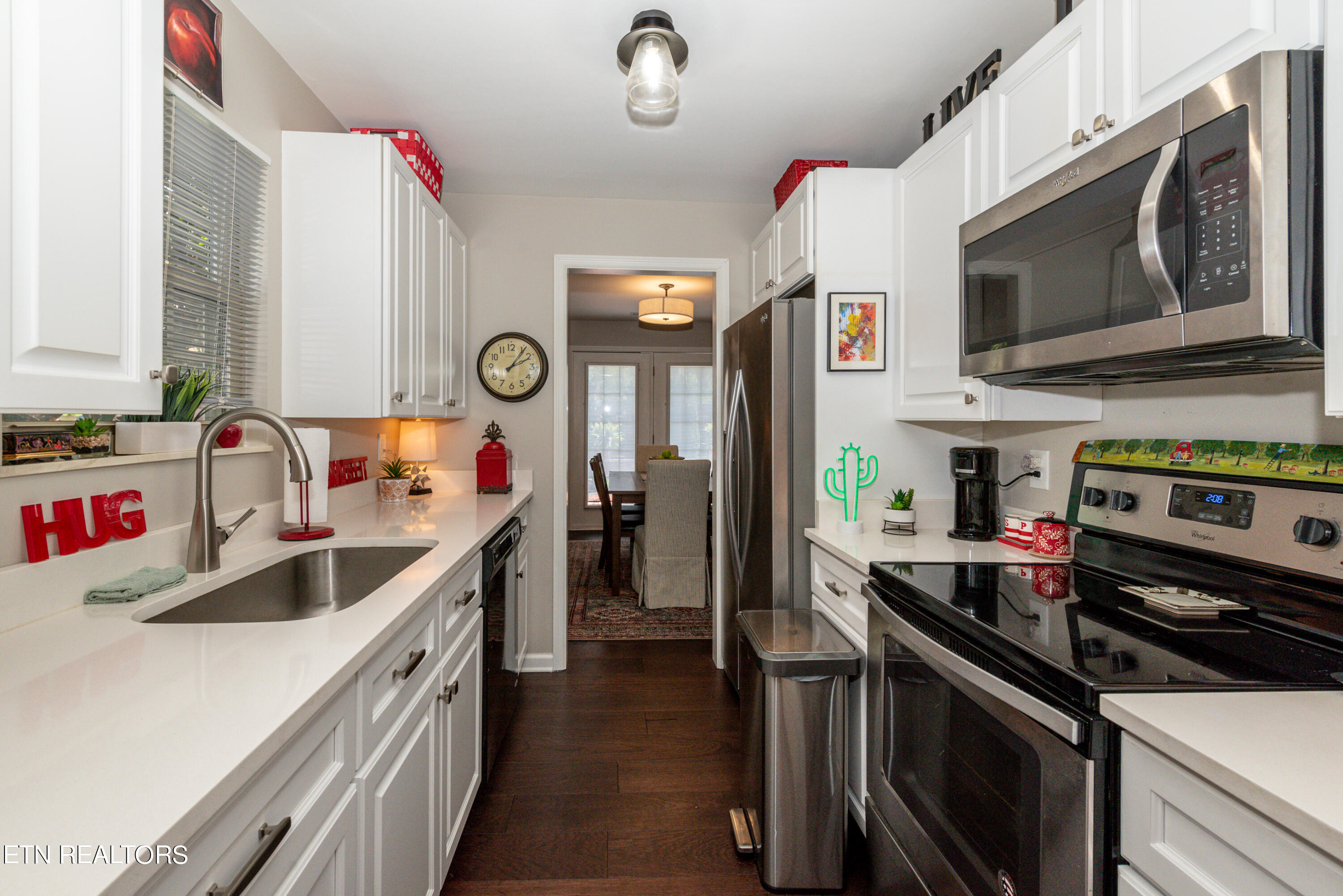 410 Bayberry Terrace