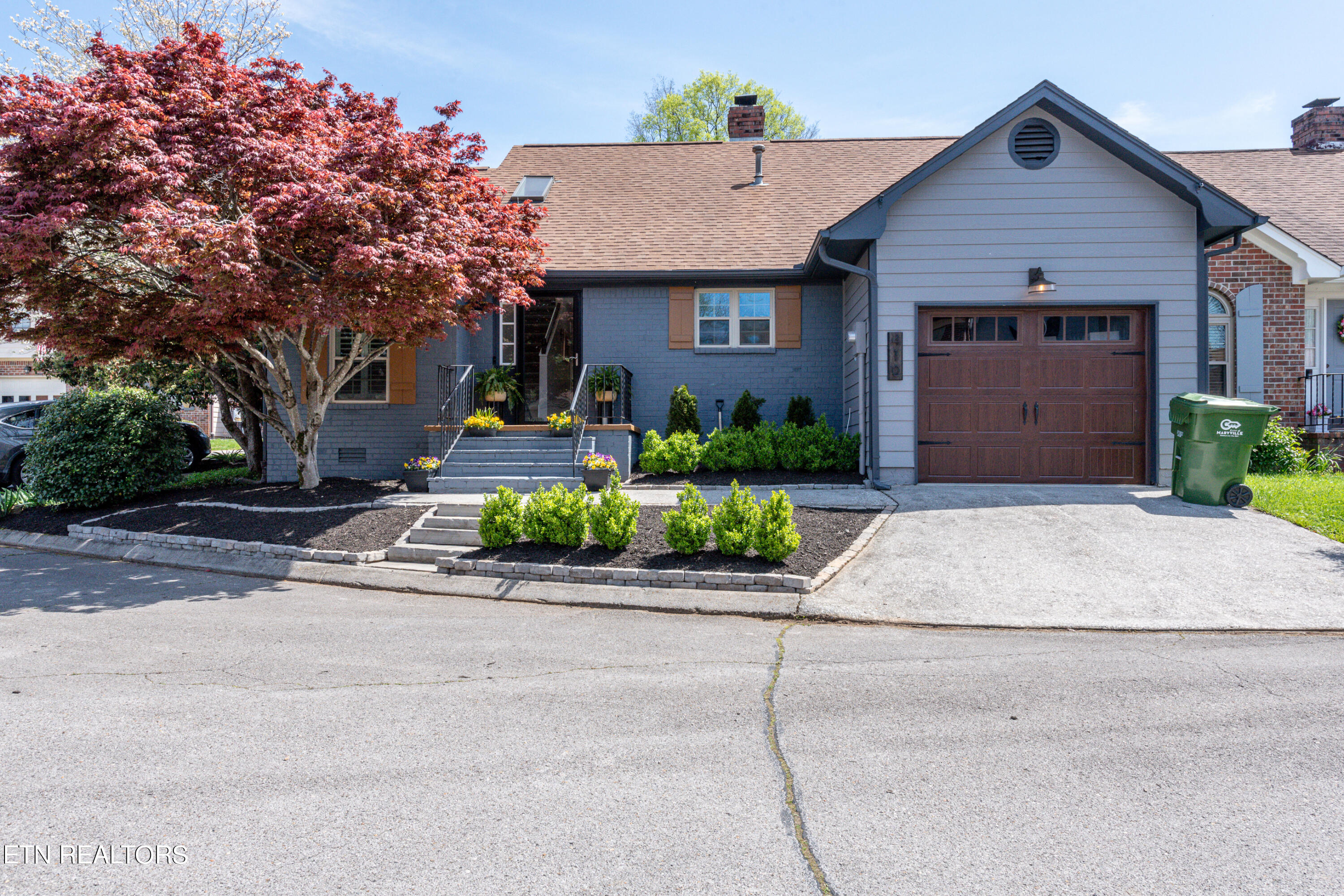 410 Bayberry Terrace