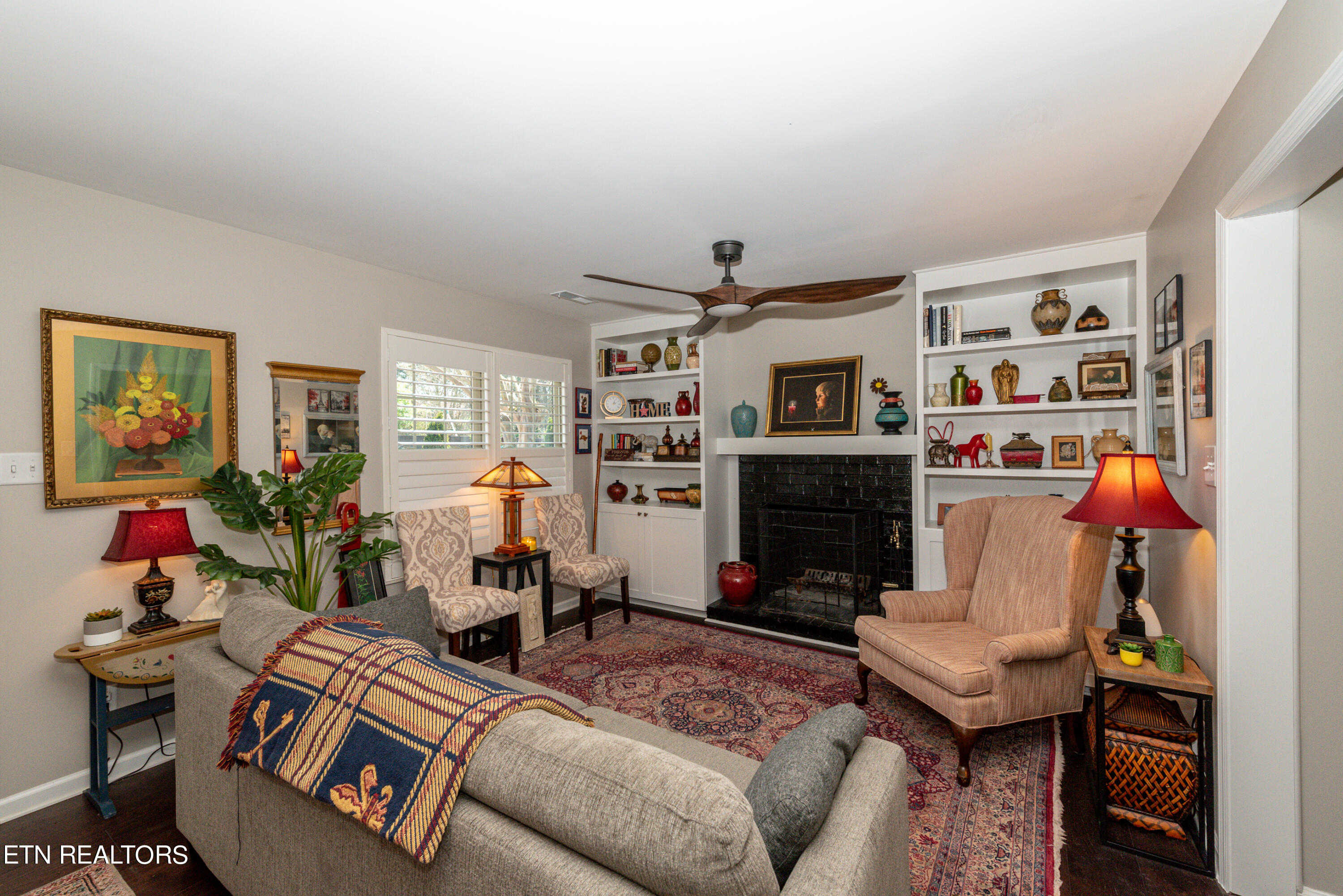 410 Bayberry Terrace