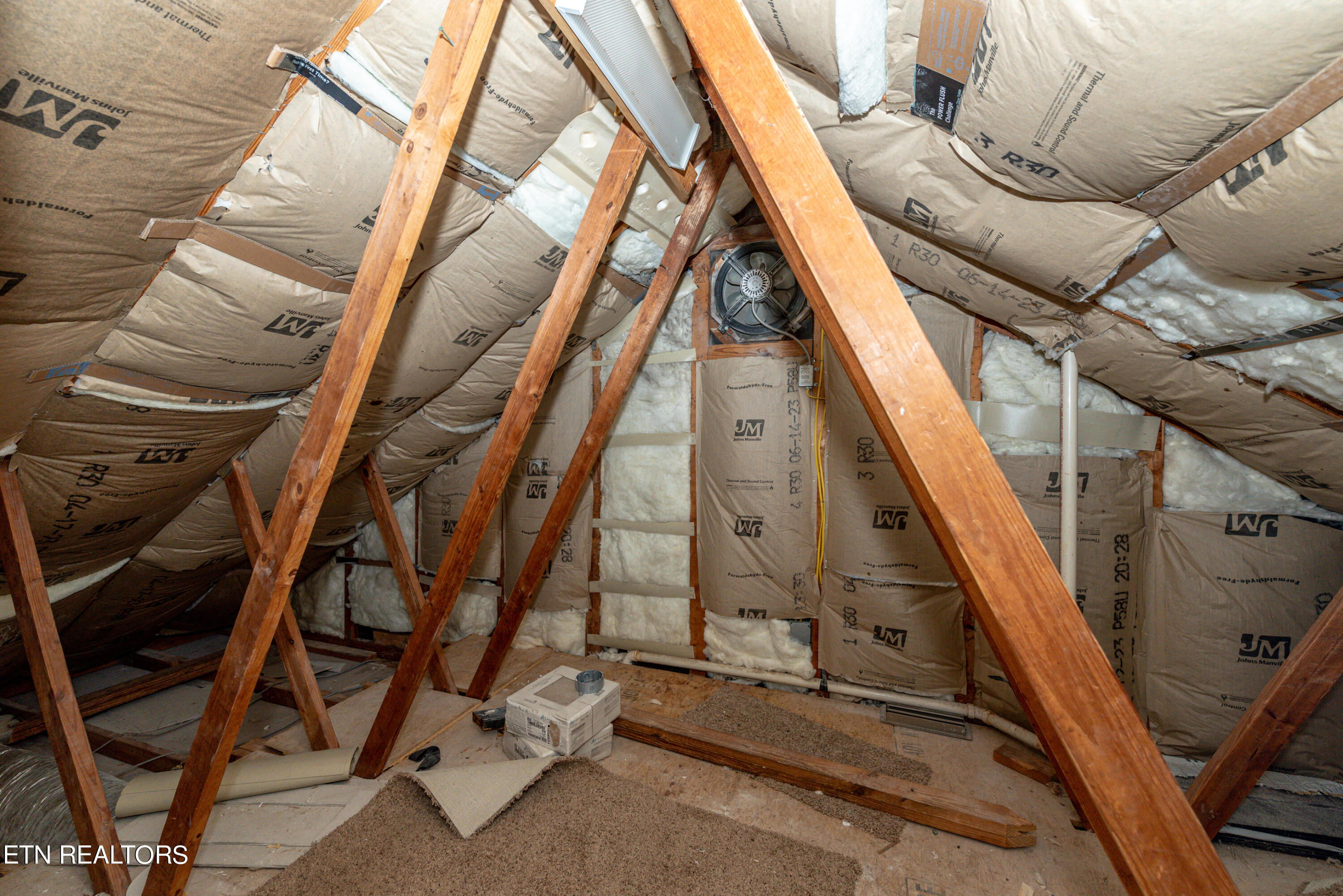 410 Bayberry Terrace