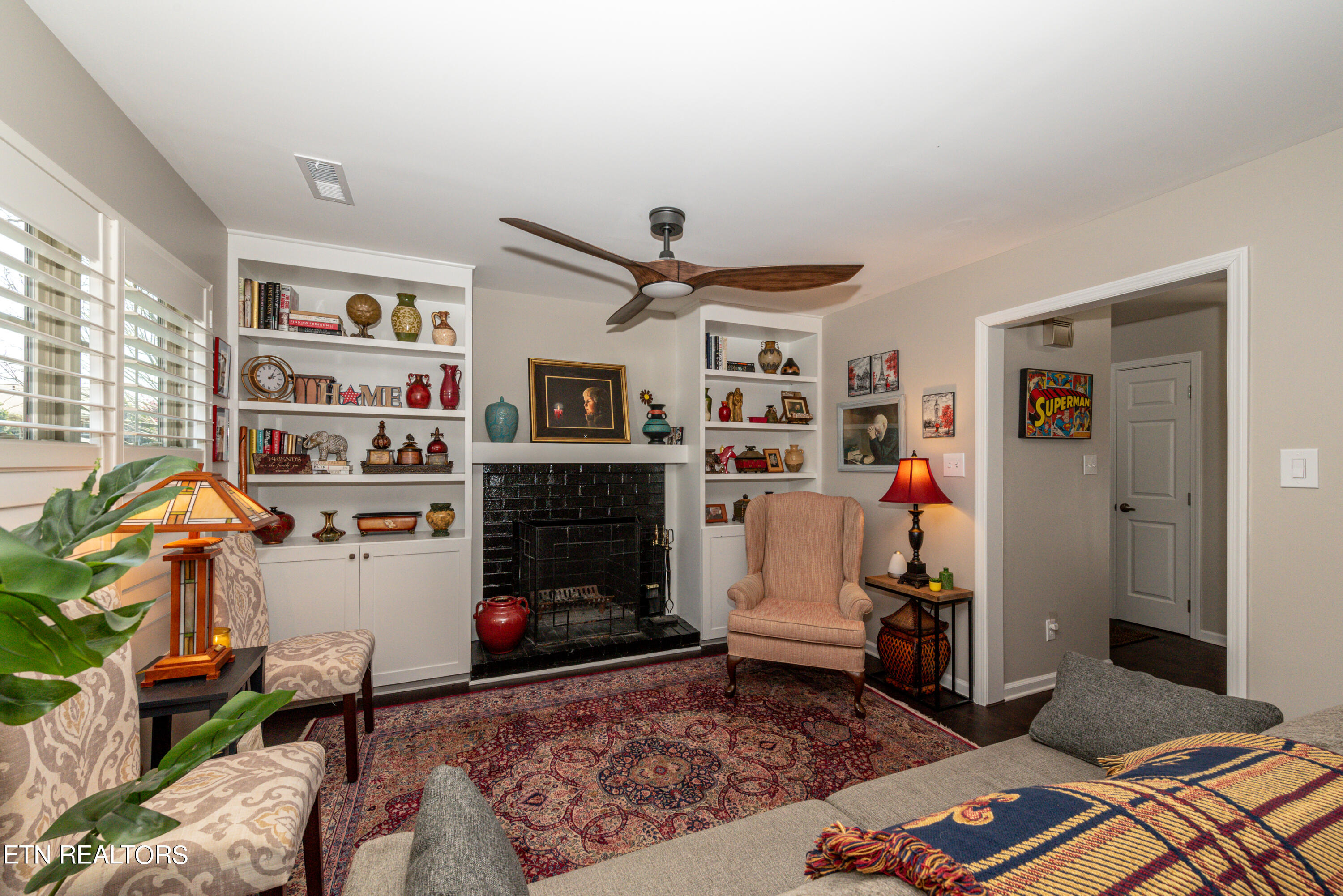 410 Bayberry Terrace