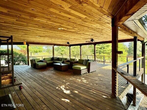 2132 Grey Ridge Rd