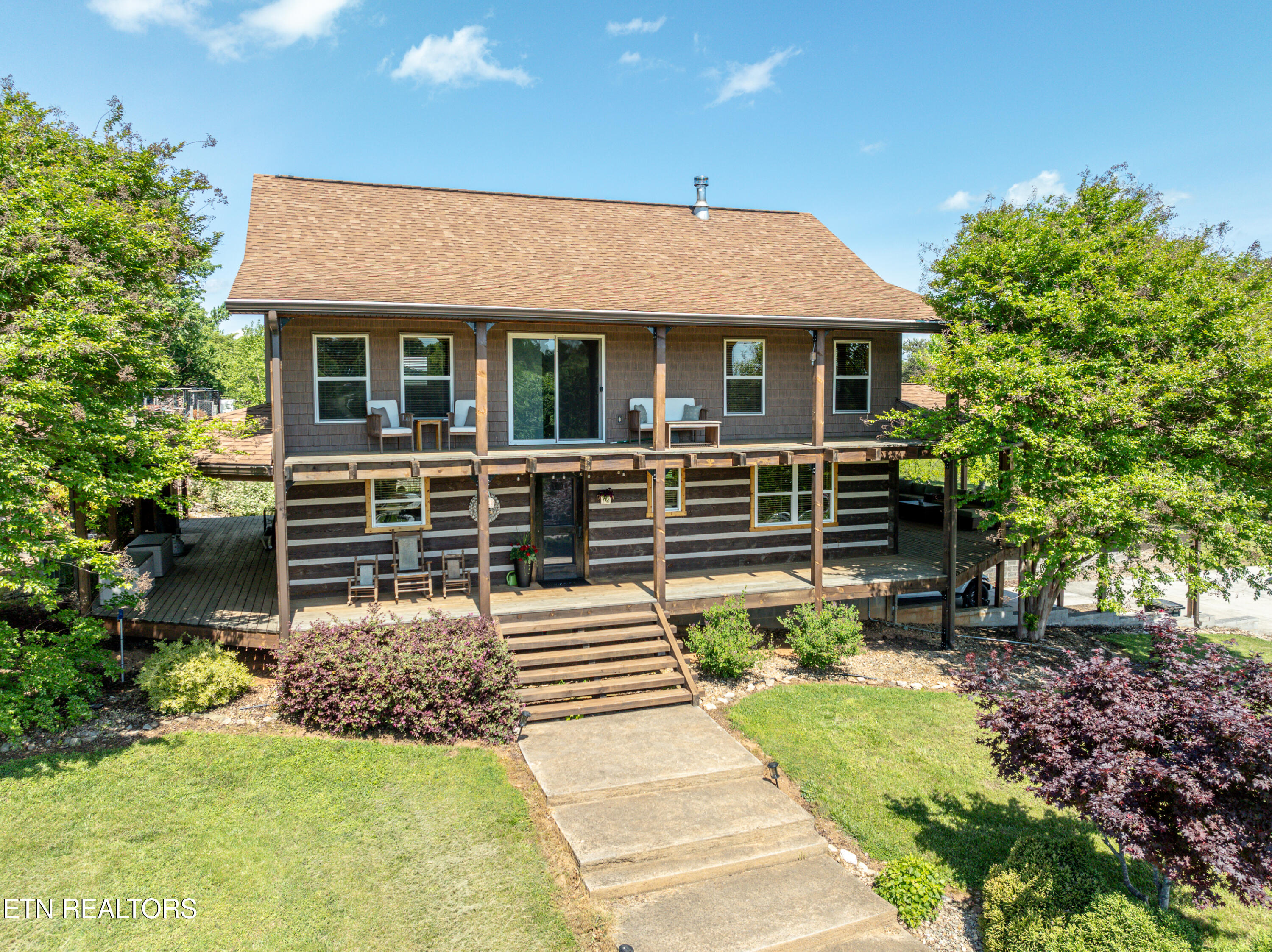 2132 Grey Ridge Rd