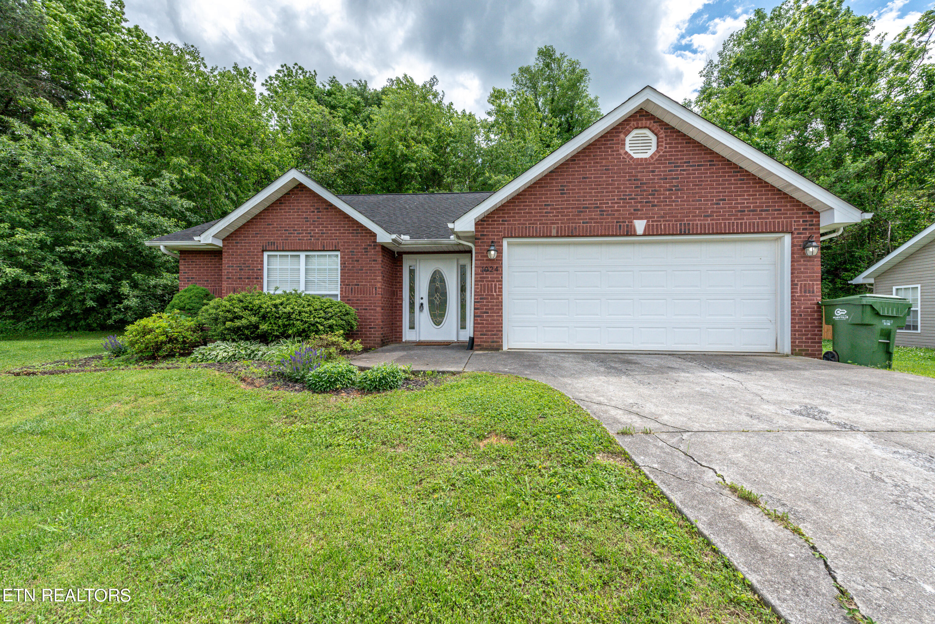 1024 Willow Creek Circle