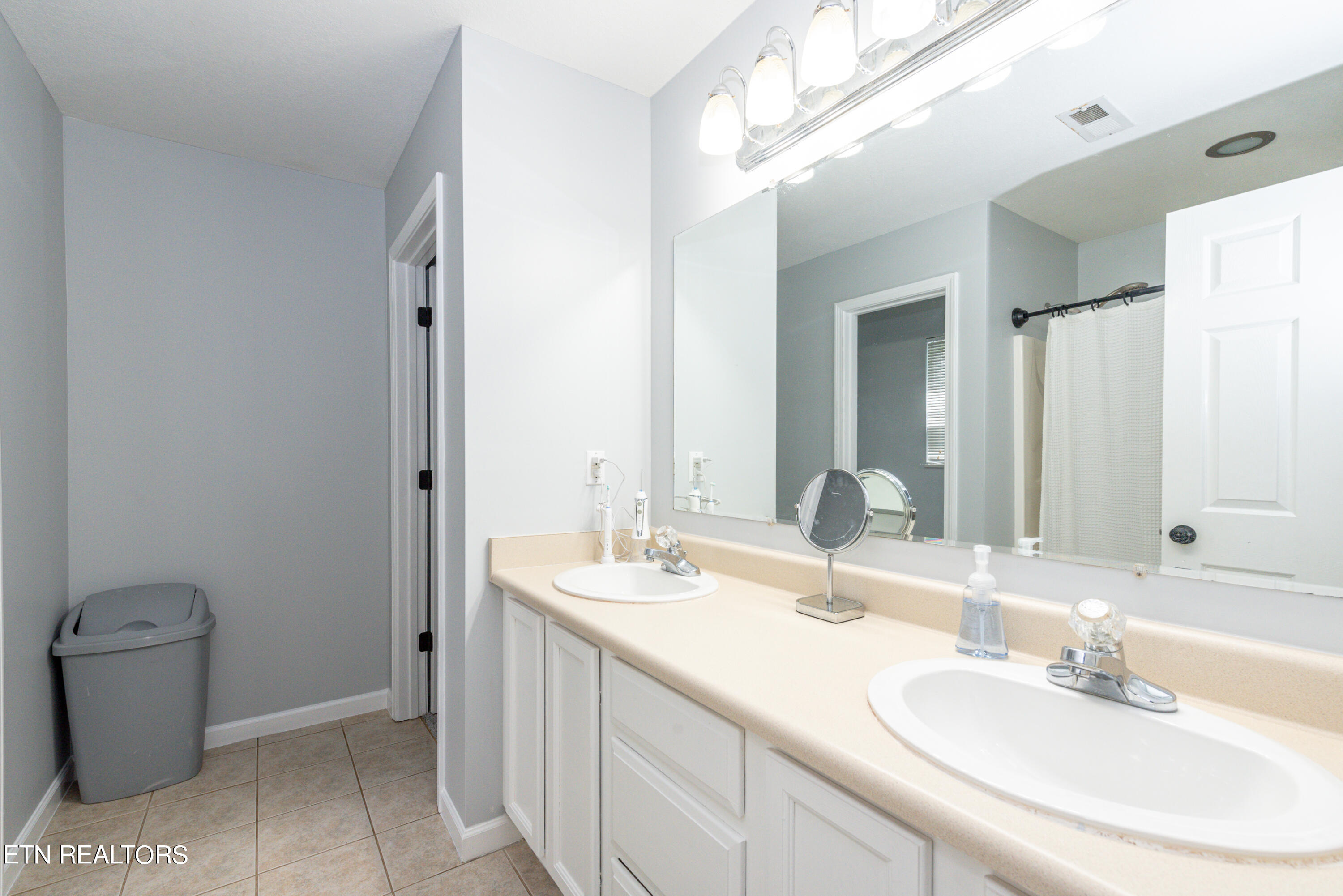 1024 Willow Creek Circle