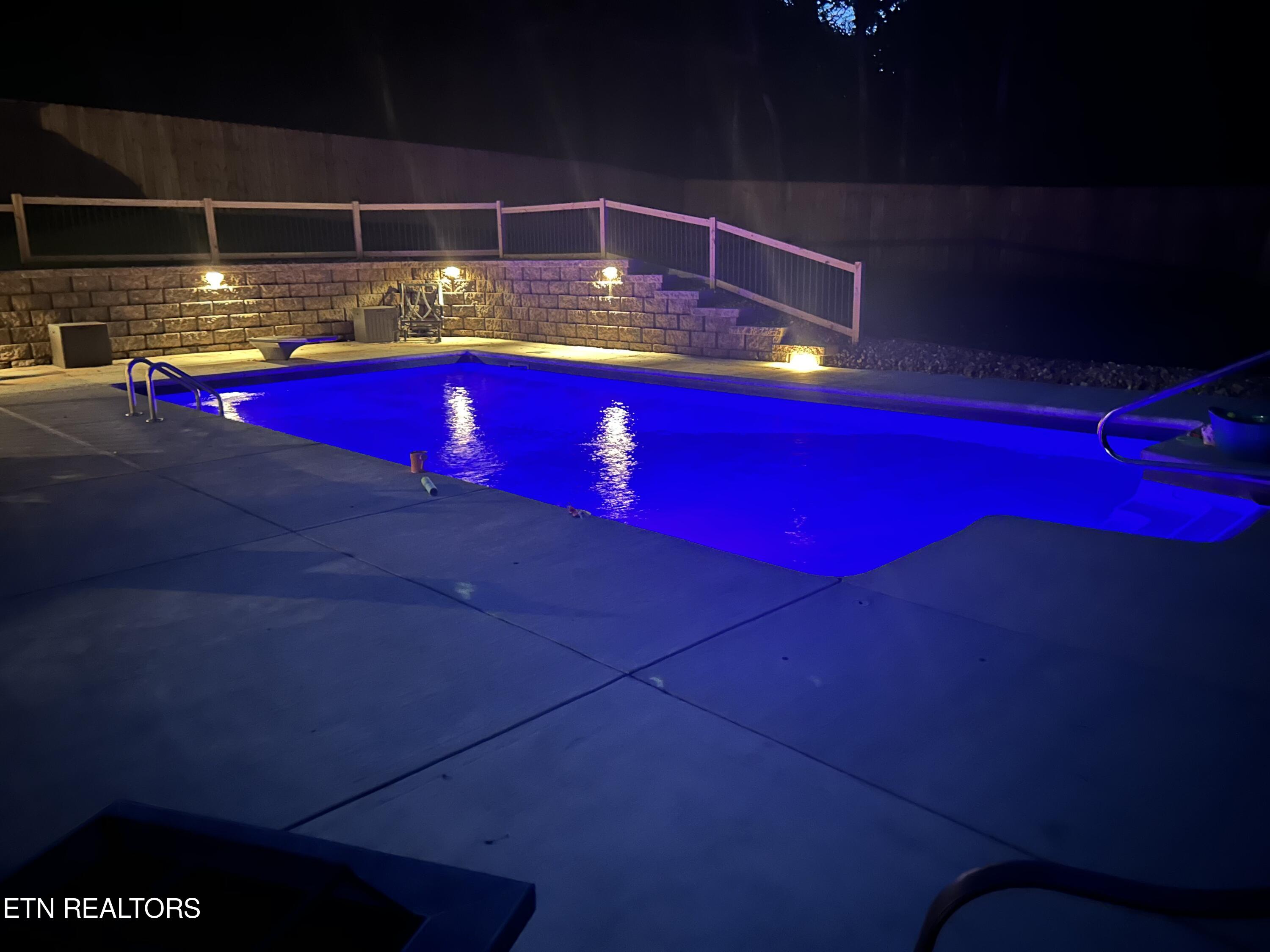 702 Knights Bridge Rd