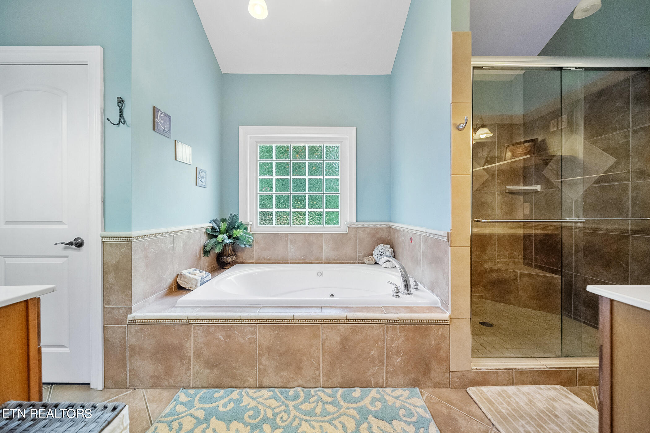 2357 Monticello Drive