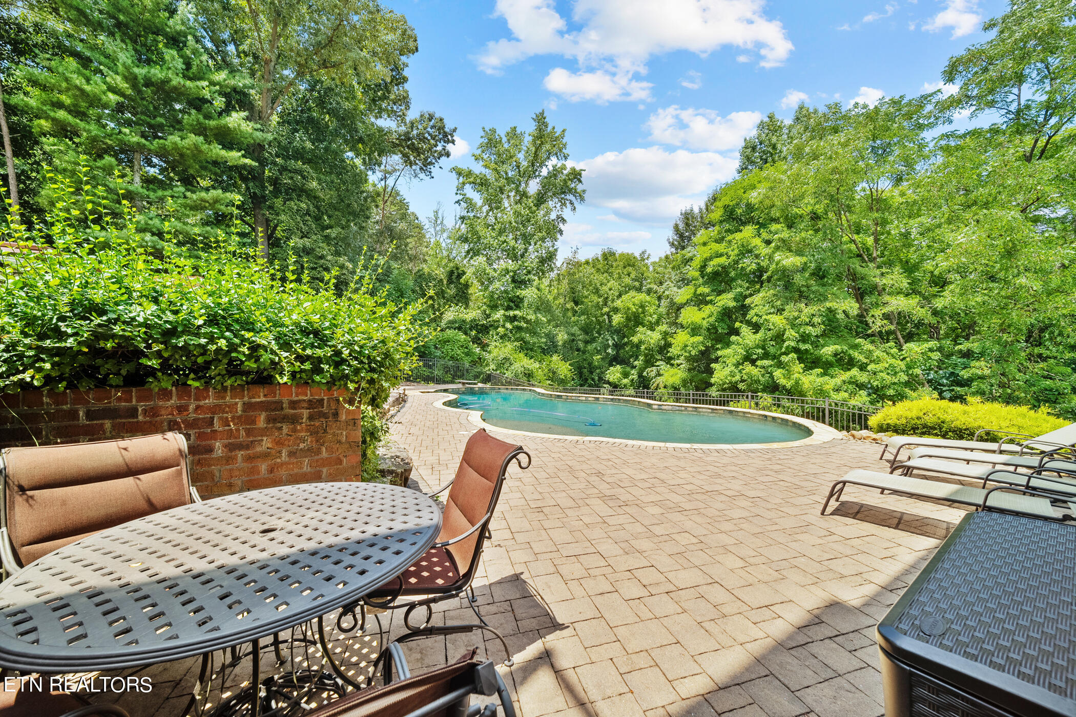 2357 Monticello Drive