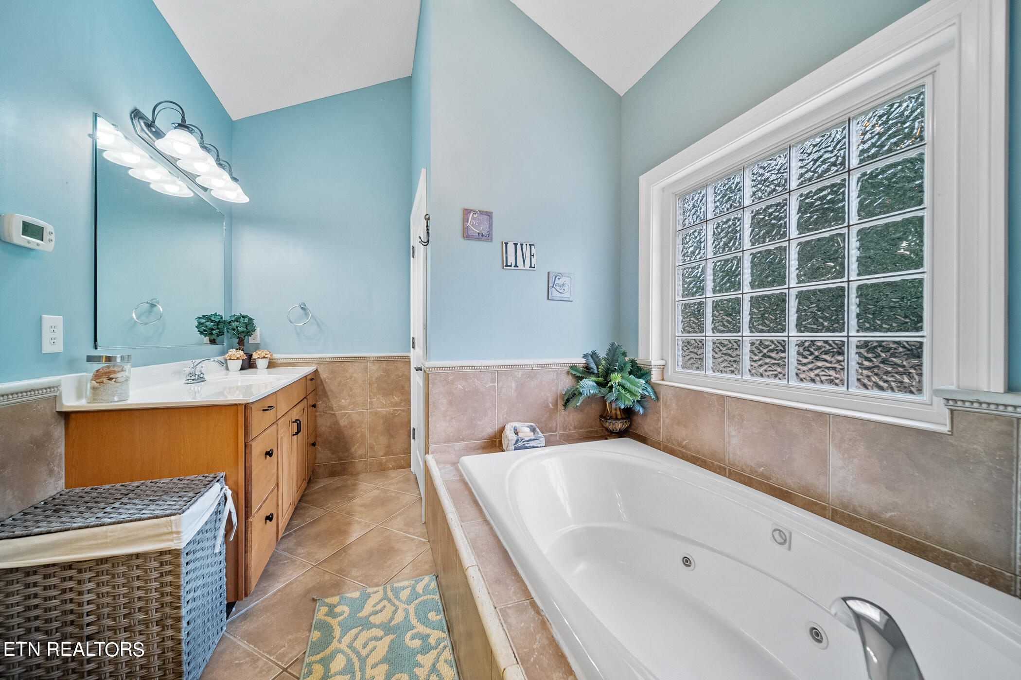 2357 Monticello Drive