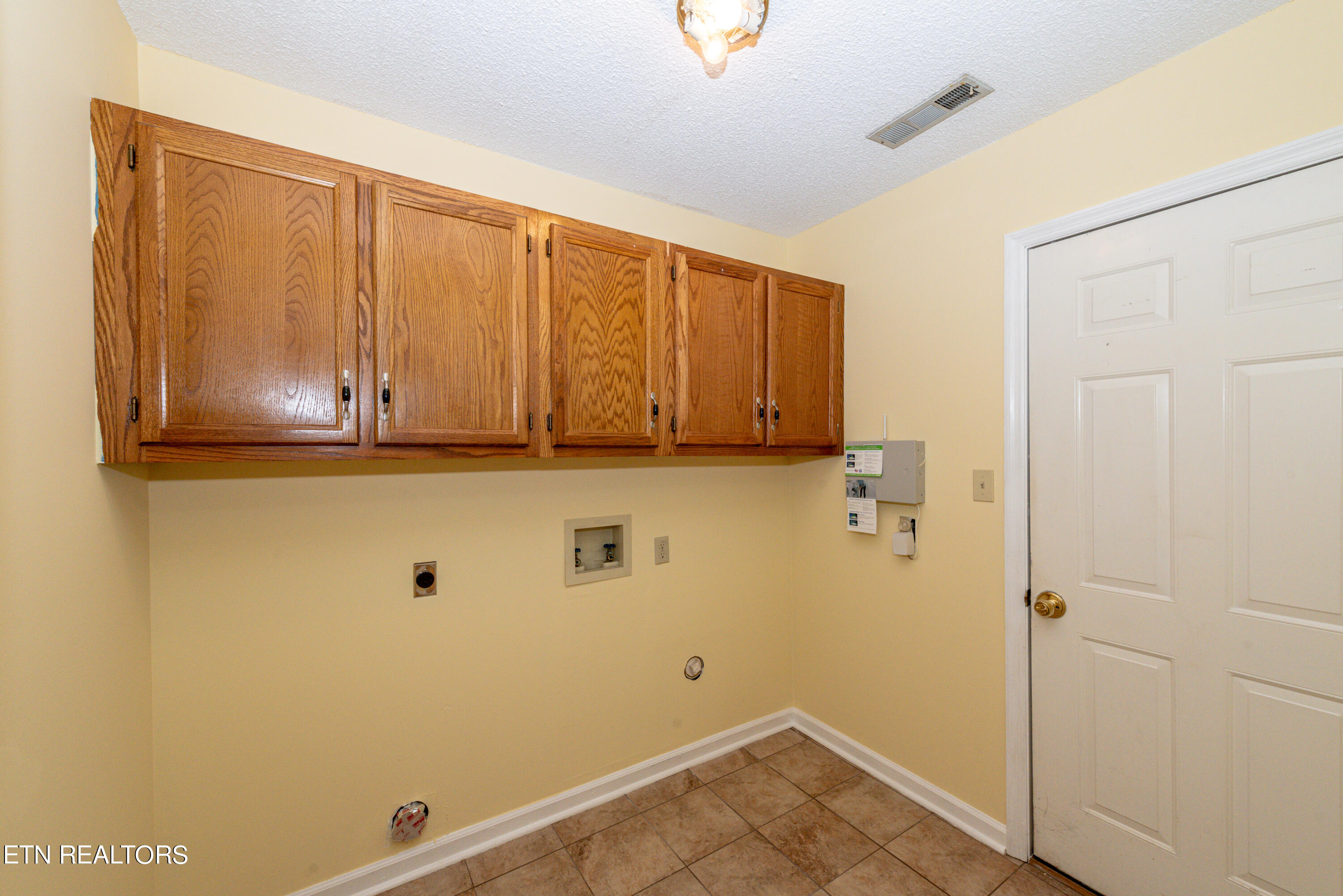 5000 Griffins Gate Lane