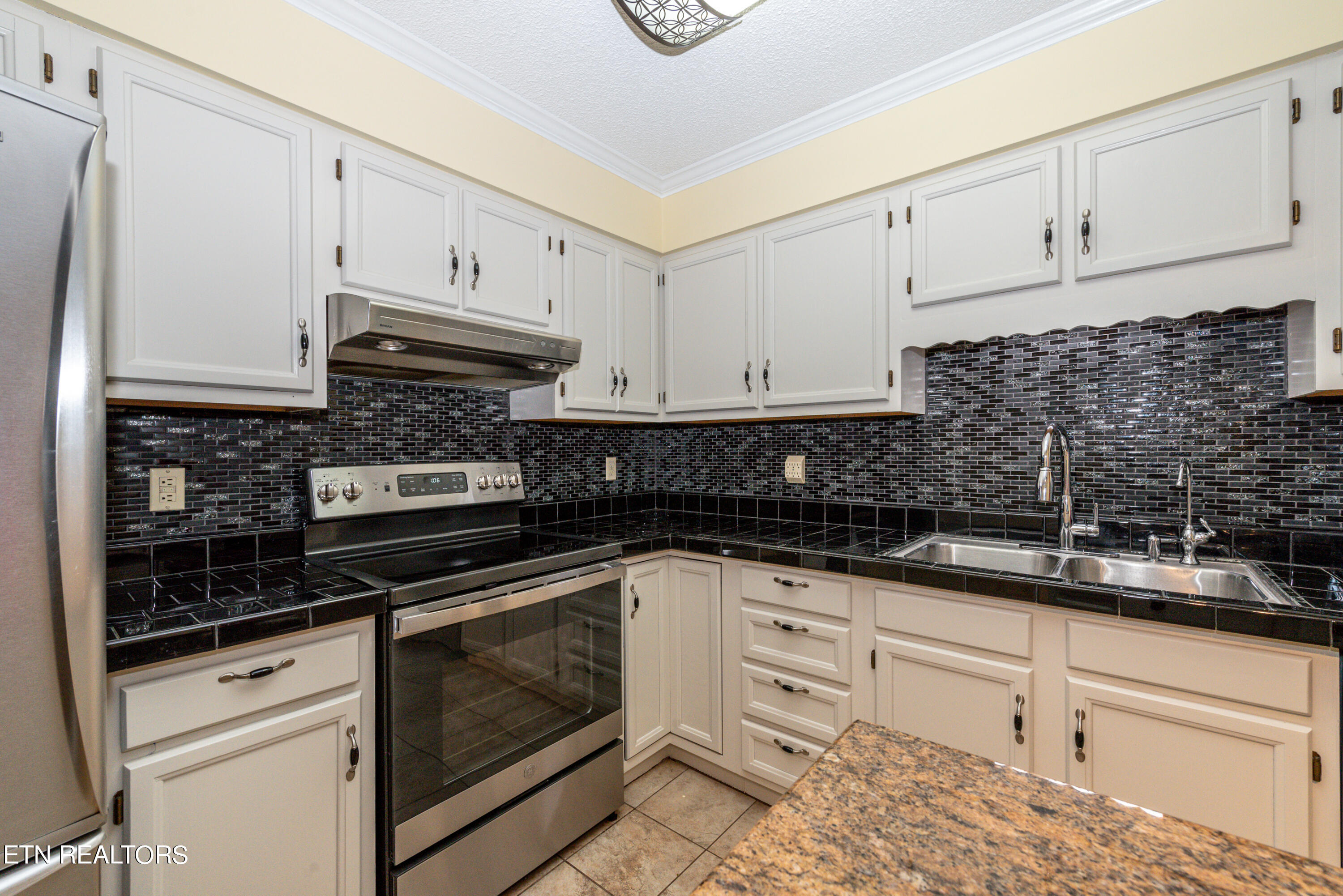 5000 Griffins Gate Lane