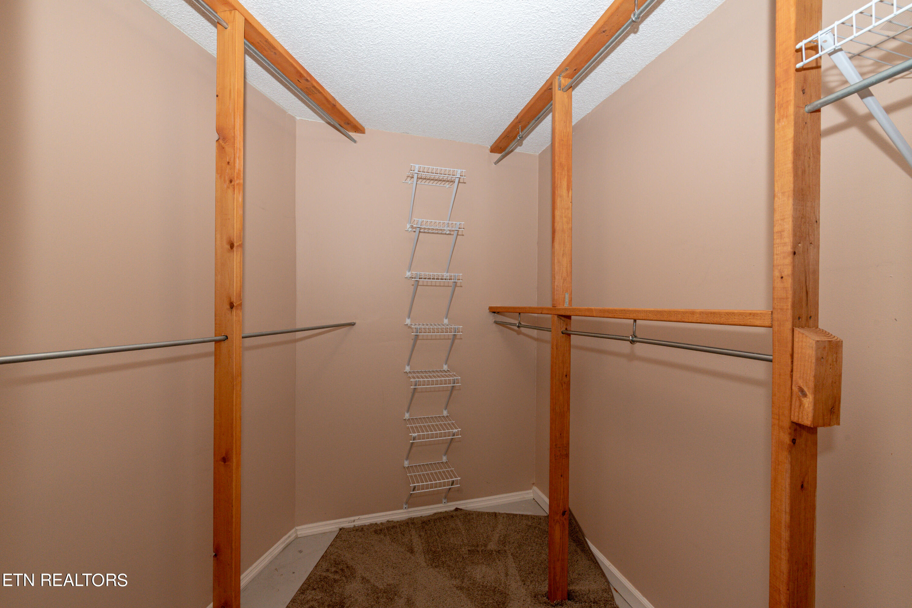 5000 Griffins Gate Lane