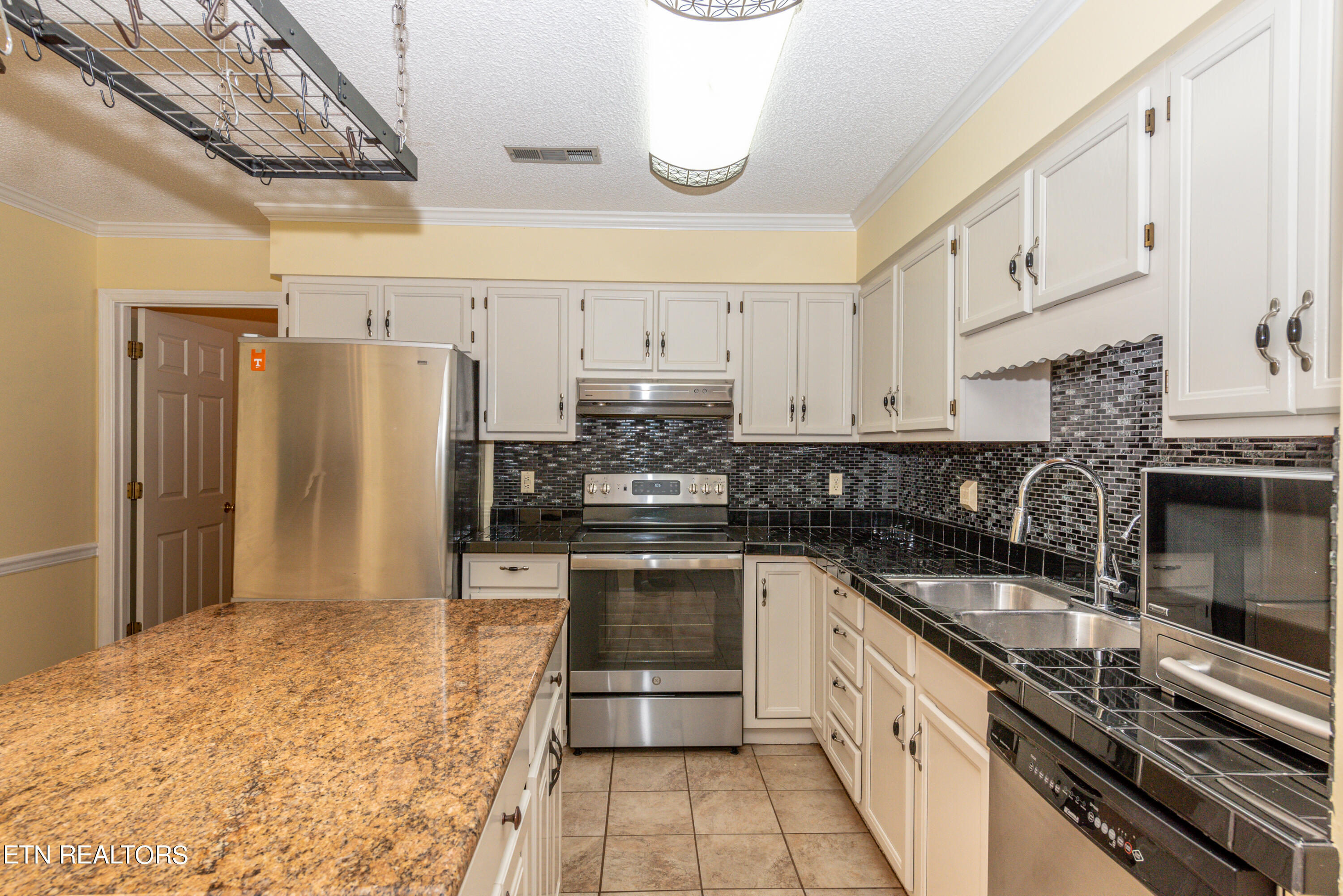 5000 Griffins Gate Lane