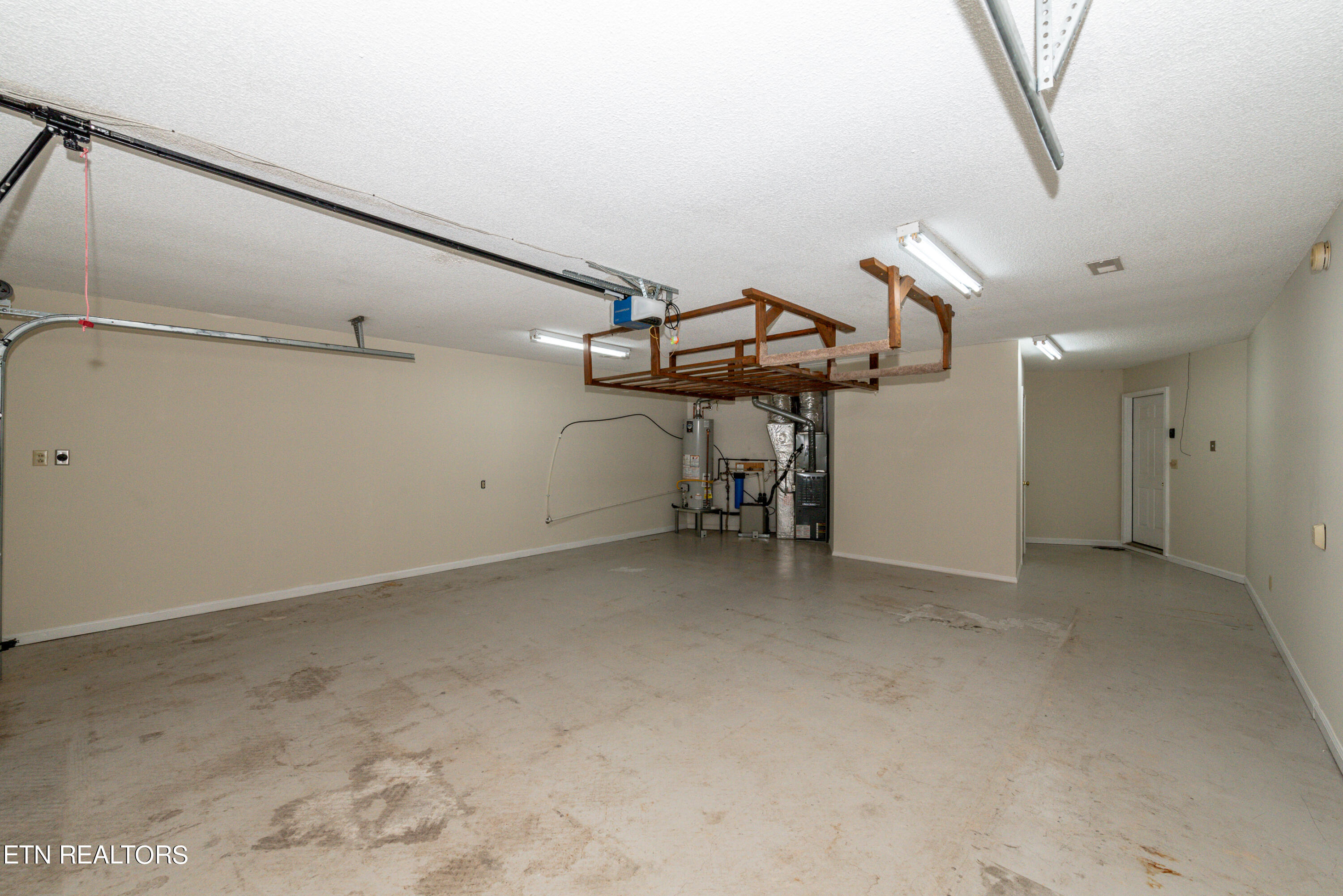 5000 Griffins Gate Lane