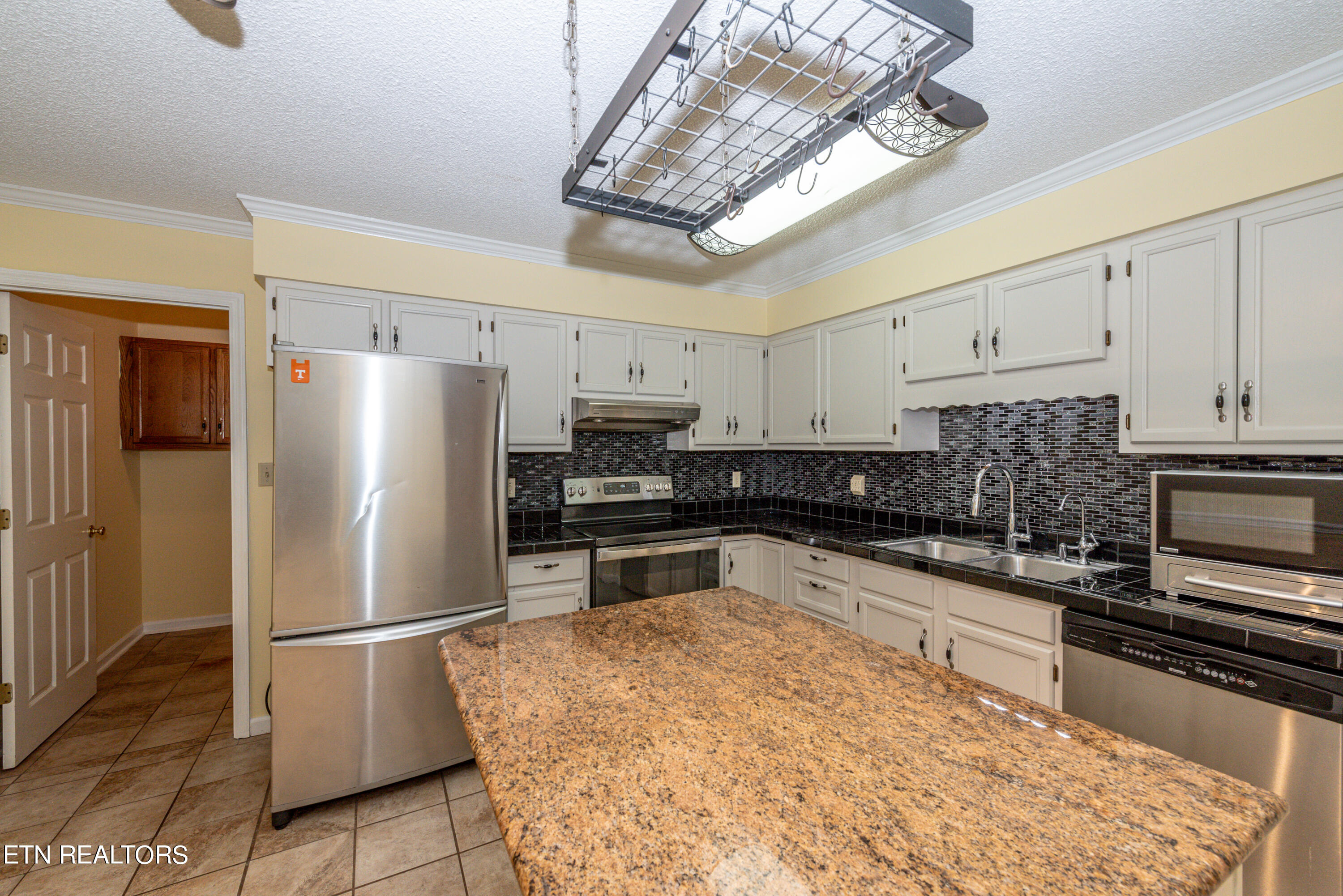 5000 Griffins Gate Lane