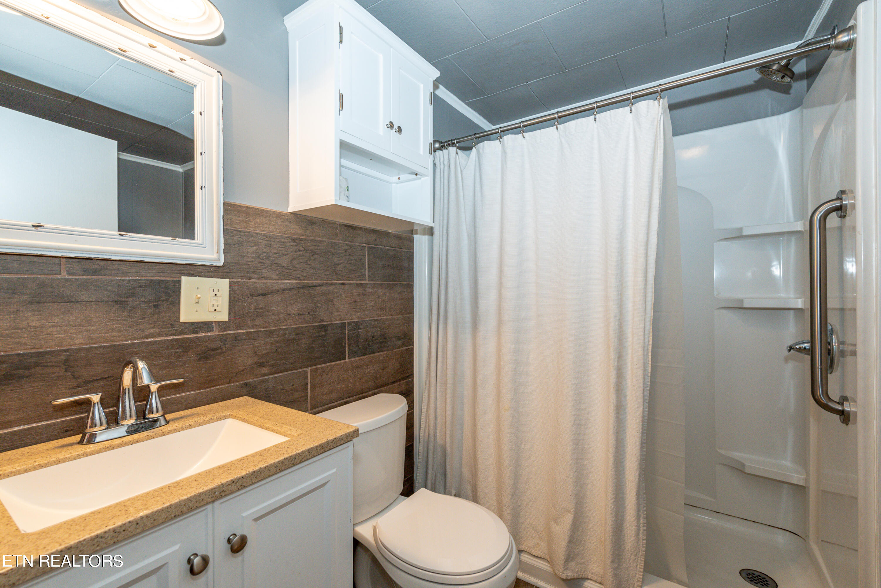 721 Mount Carmel Lane