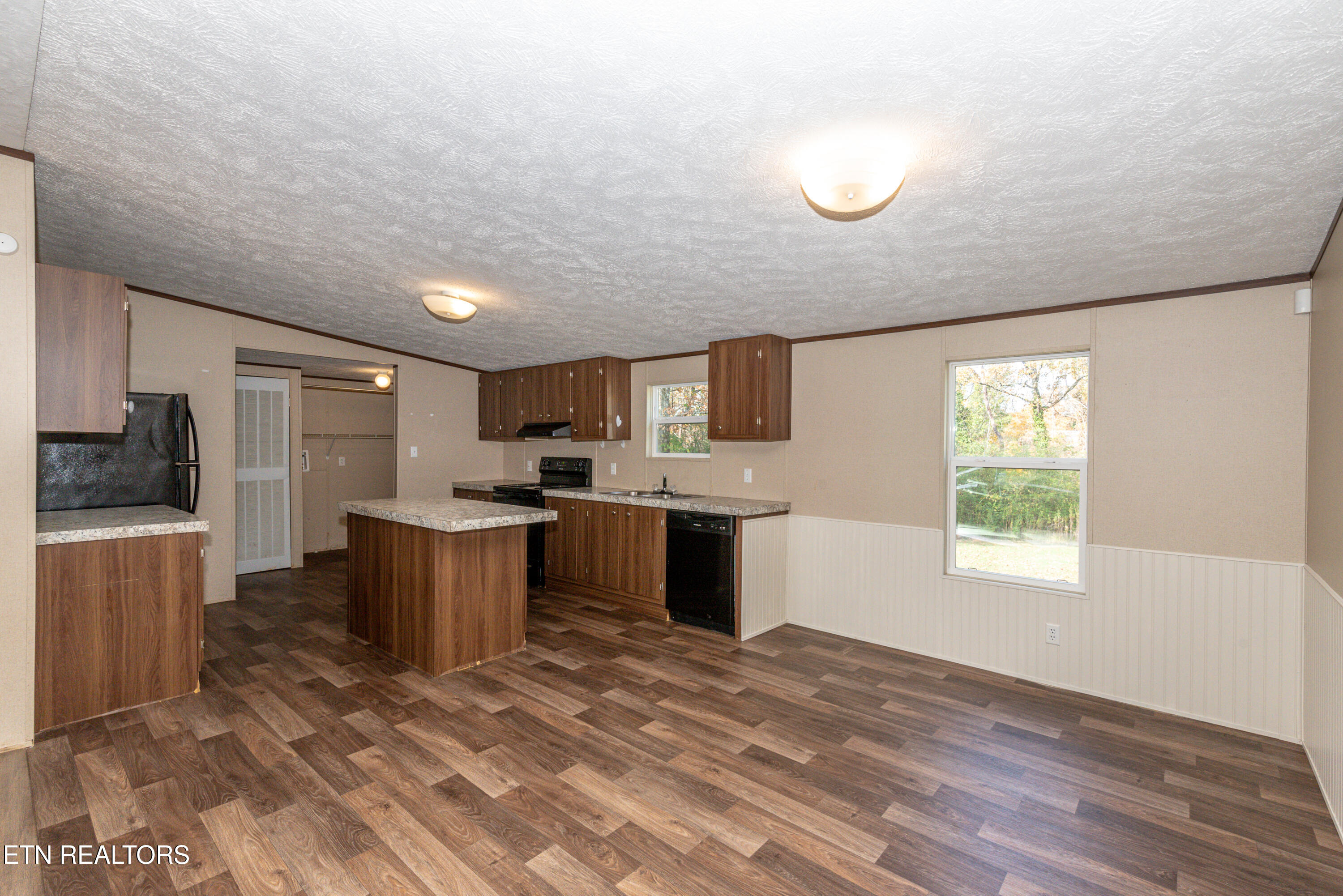 3080 Miser School Rd