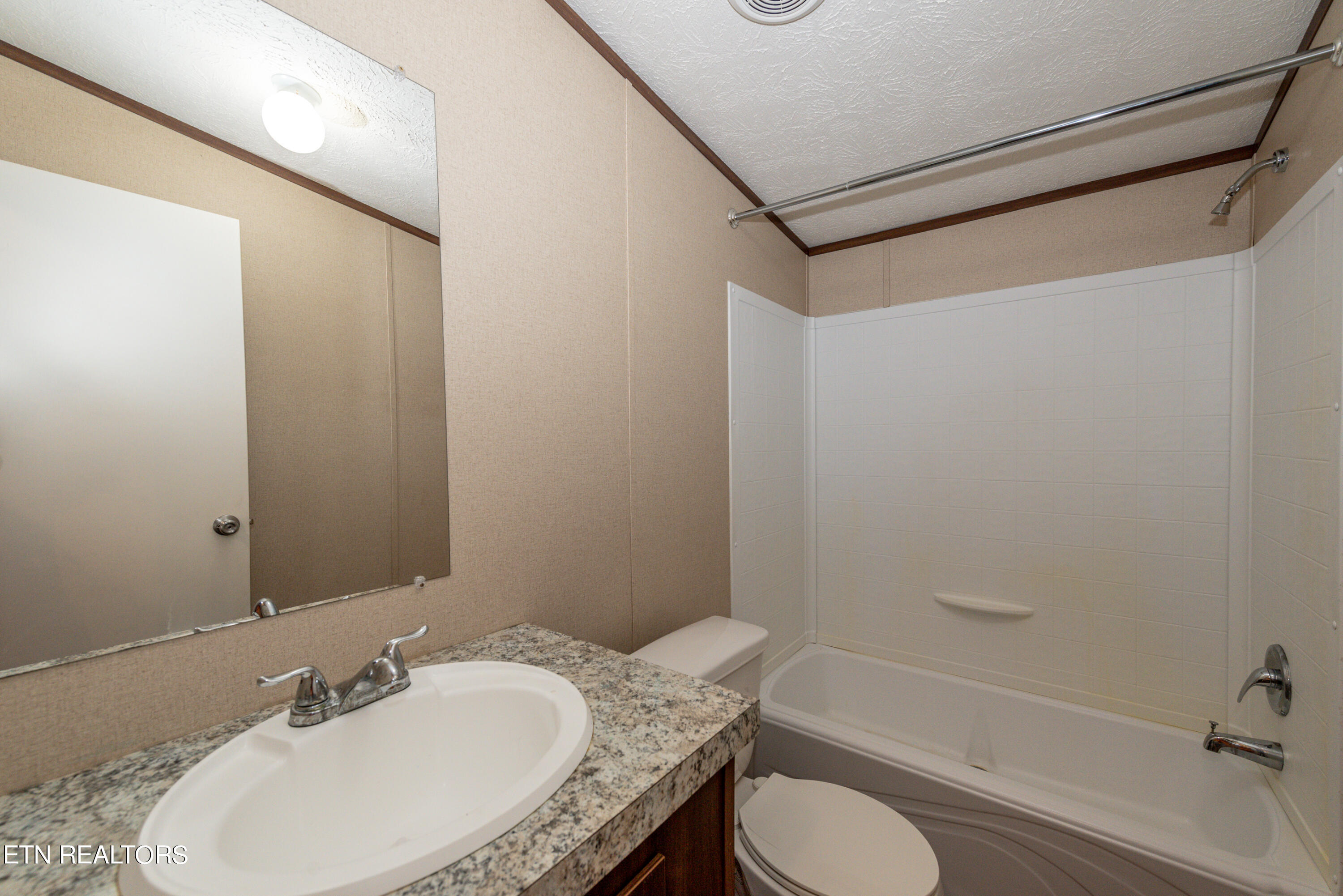 3080 Miser School Rd