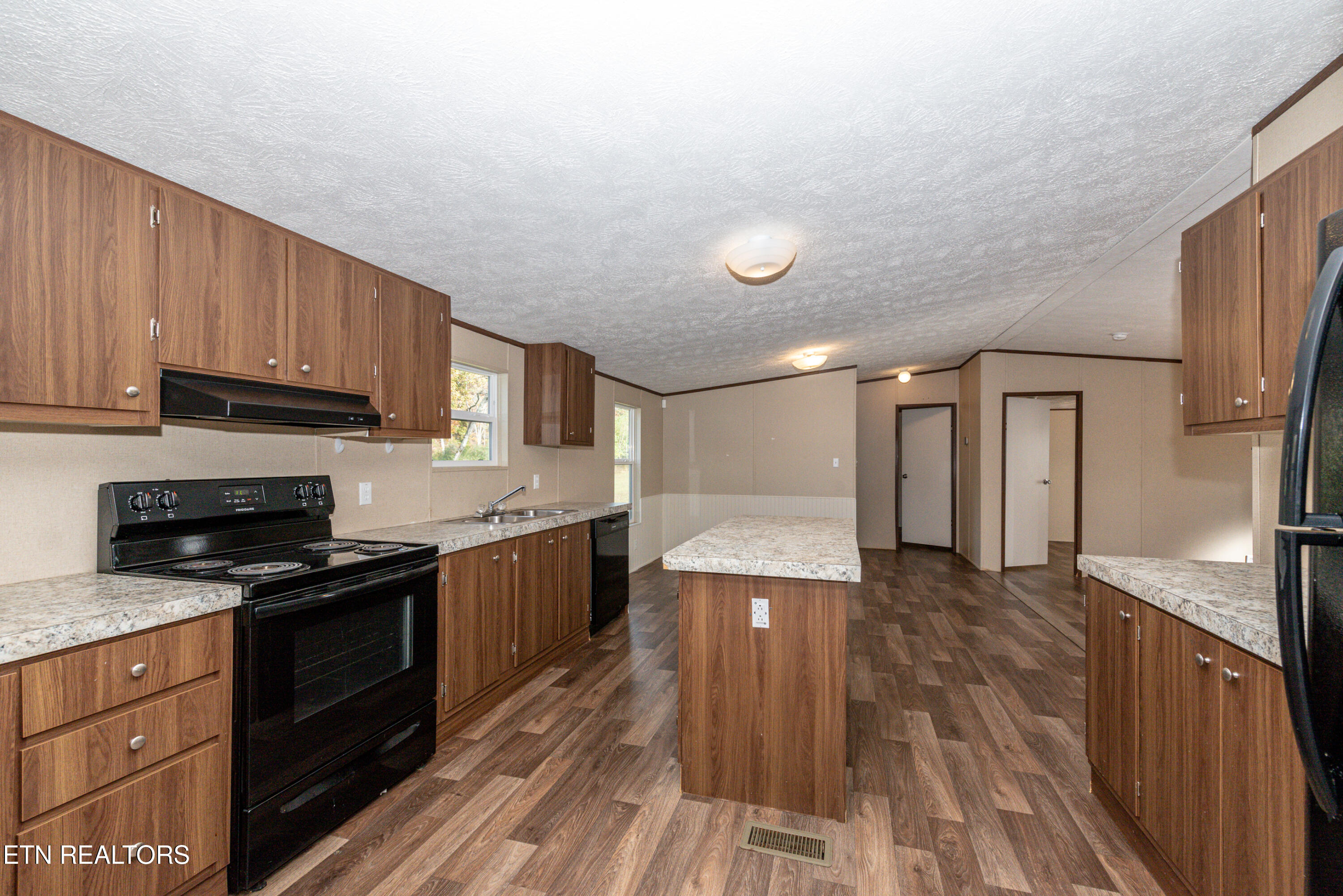 3080 Miser School Rd