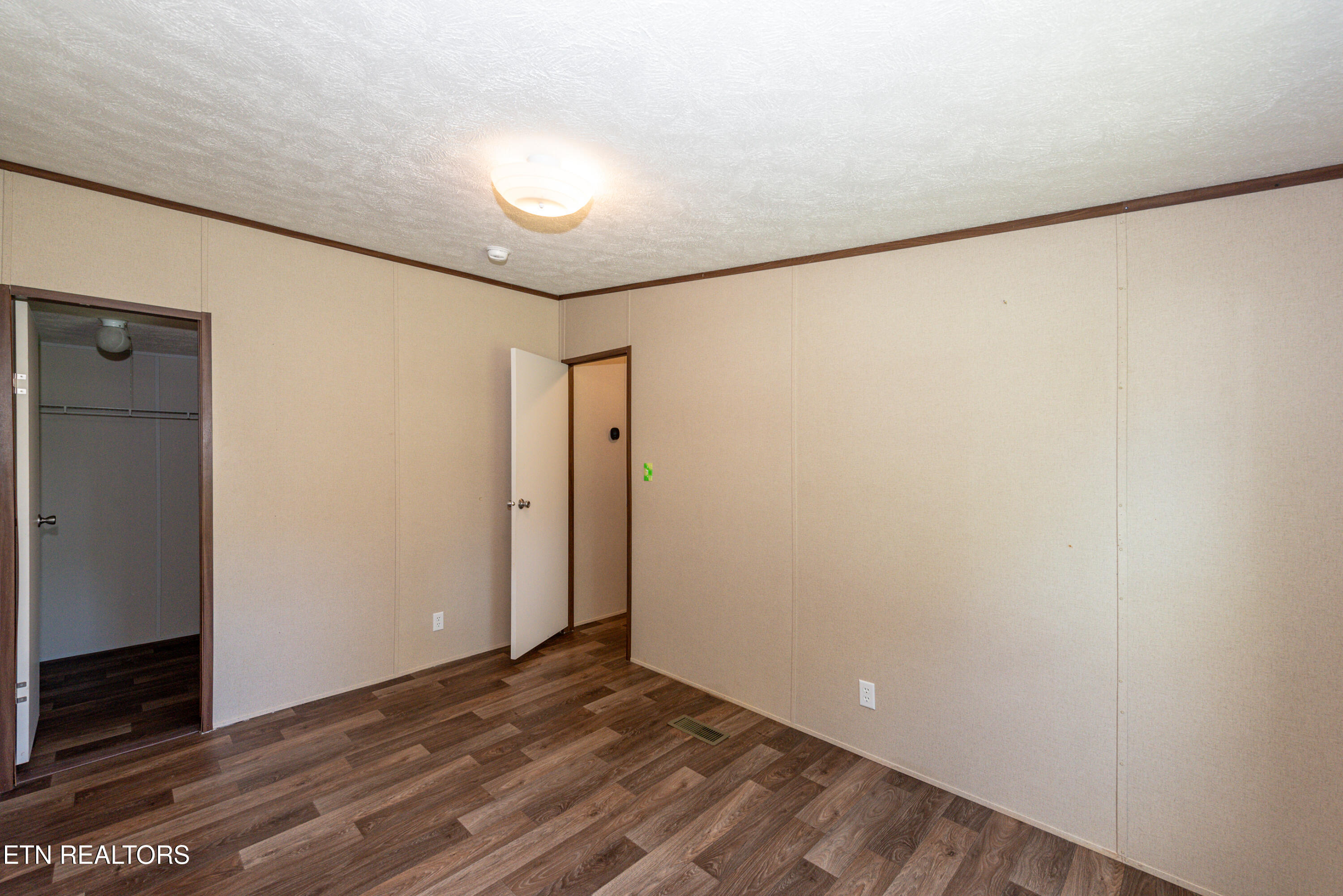 3080 Miser School Rd