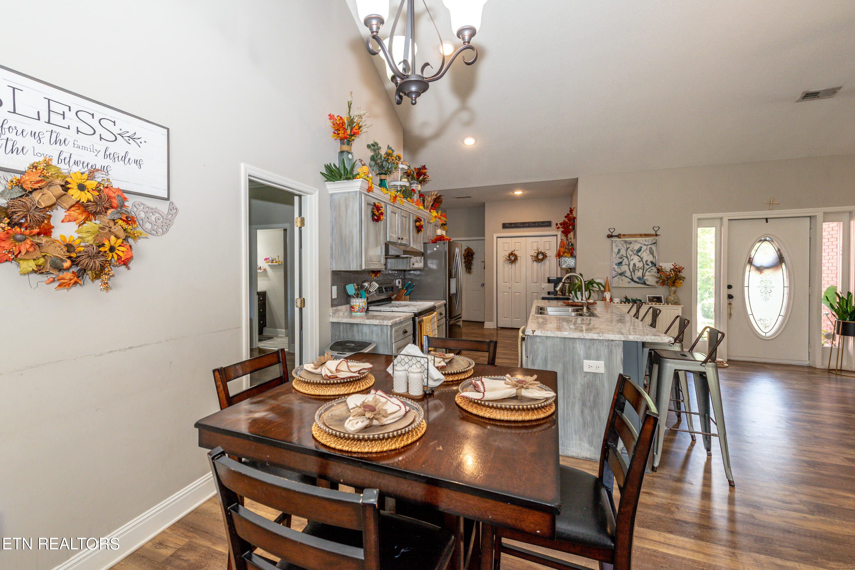 549 Sandy Springs Rd