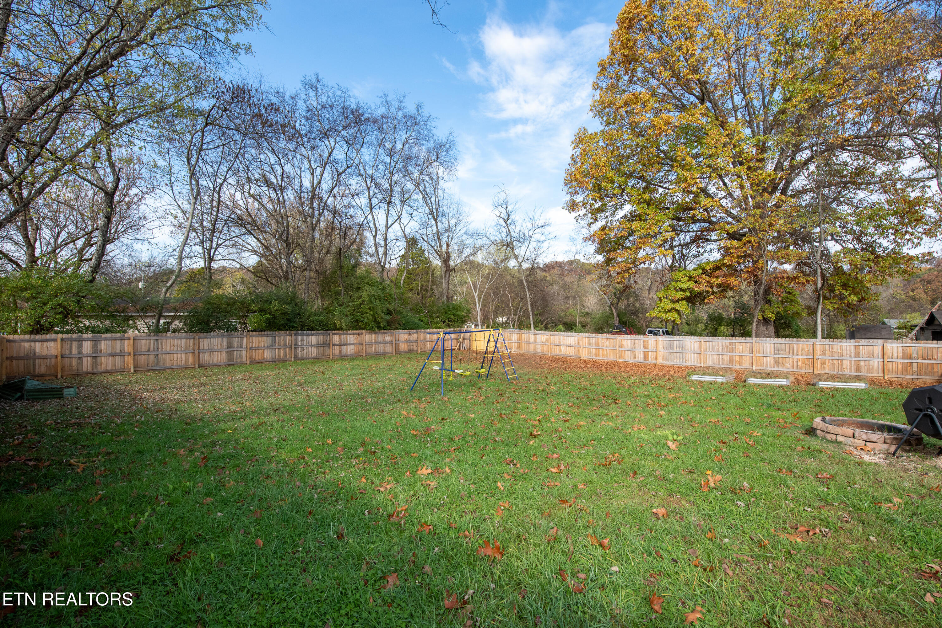 2105 Sunny Lane