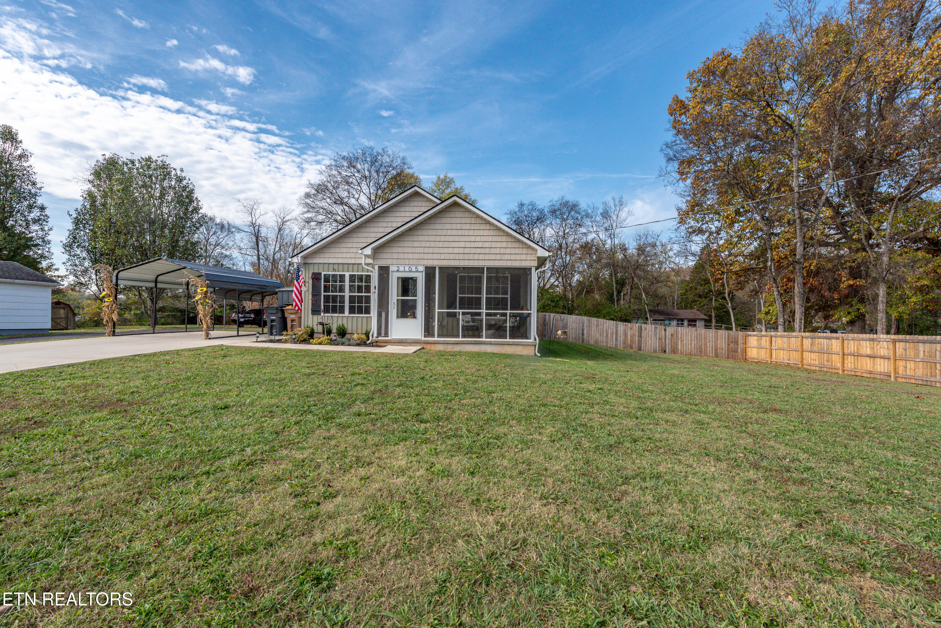 2105 Sunny Lane