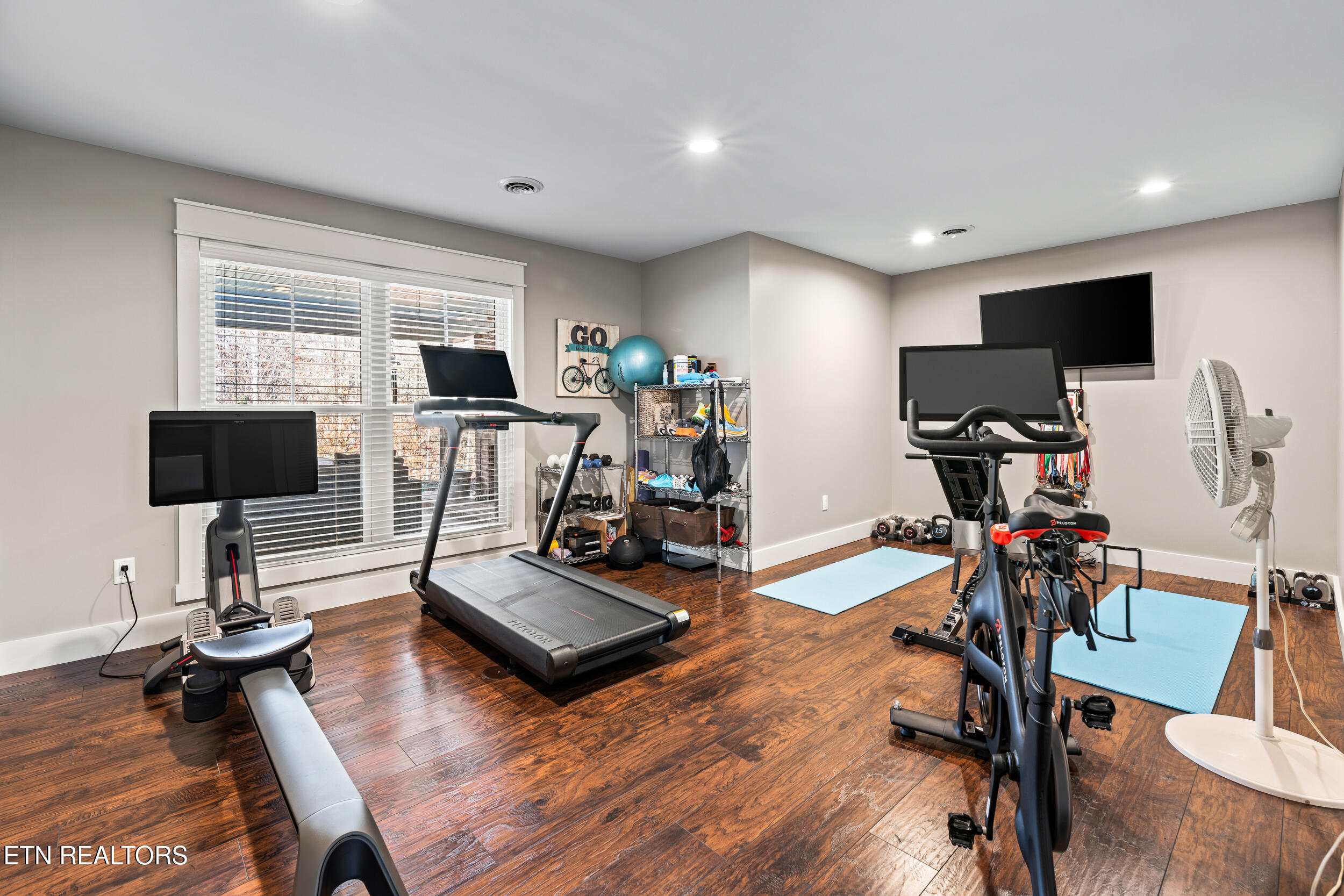 2295 Allenridge Drive