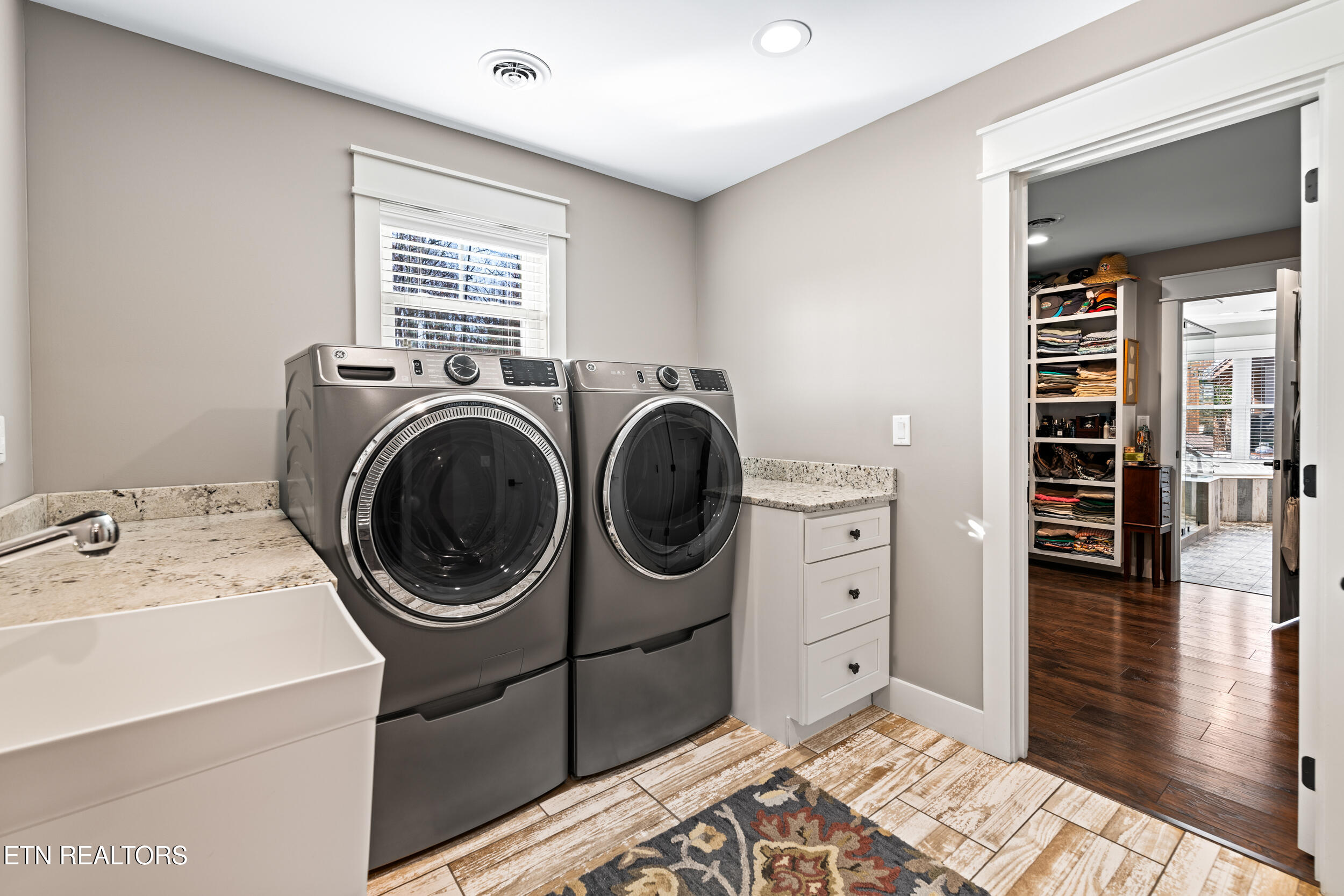 2295 Allenridge Drive