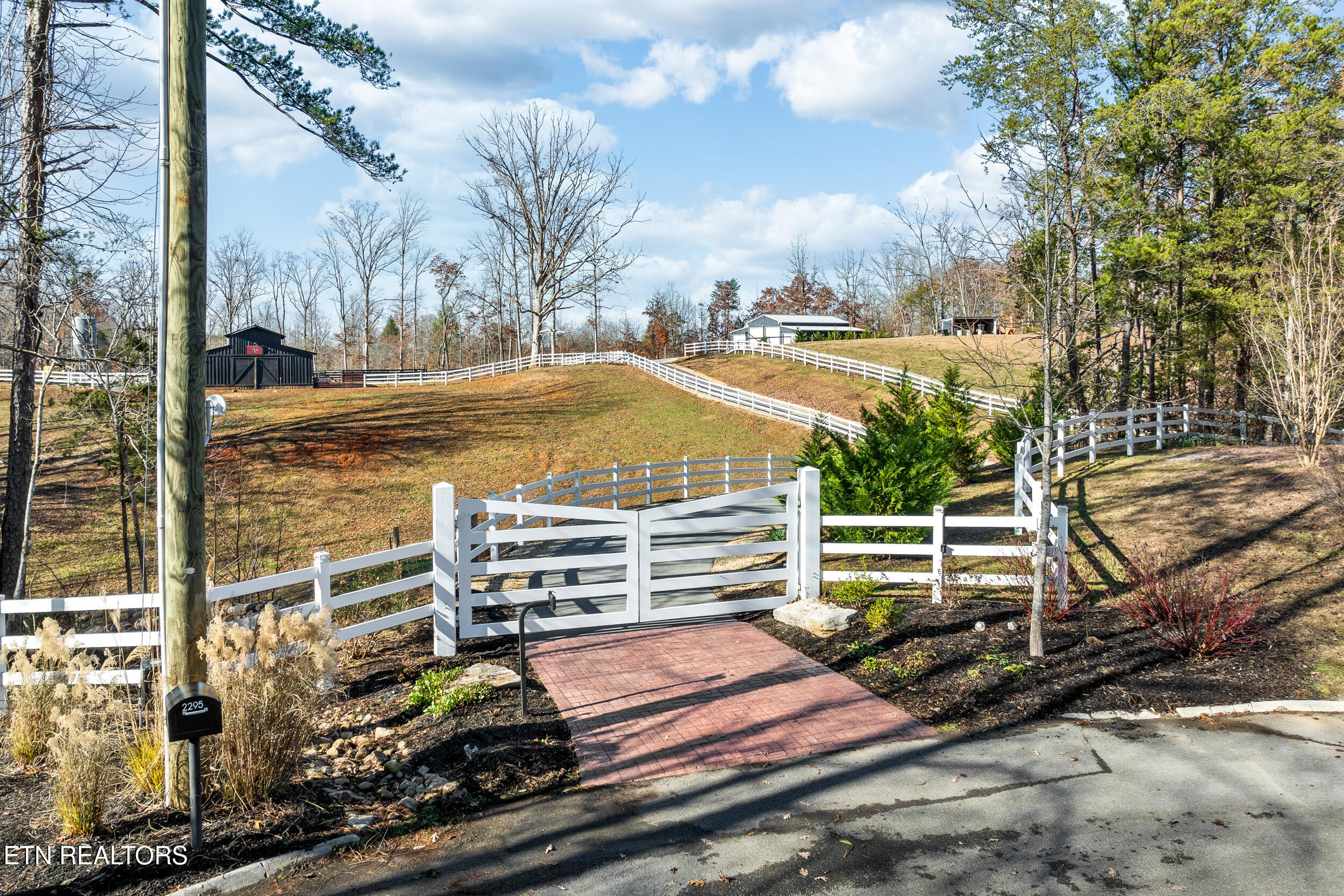 2295 Allenridge Drive