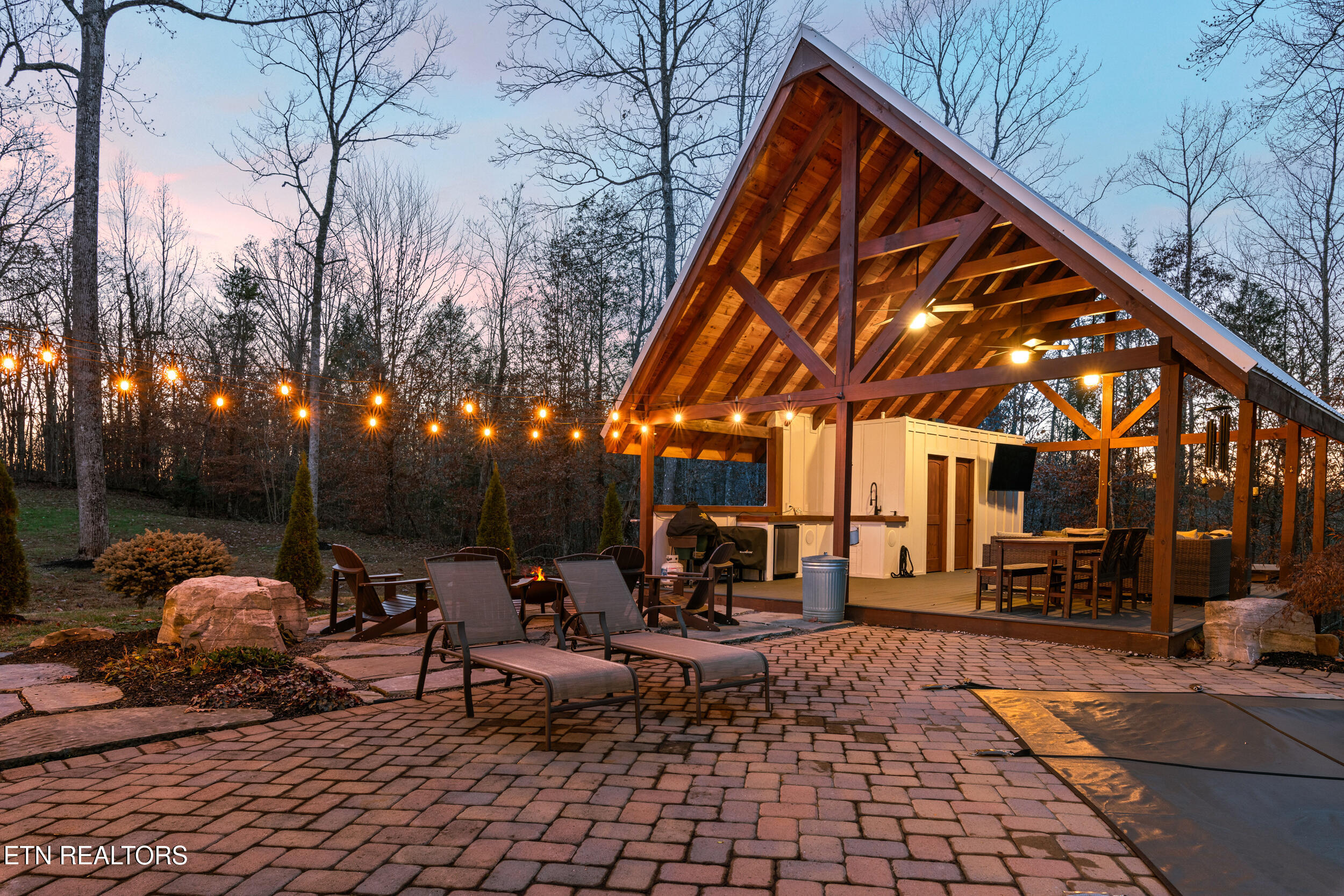 2295 Allenridge Drive