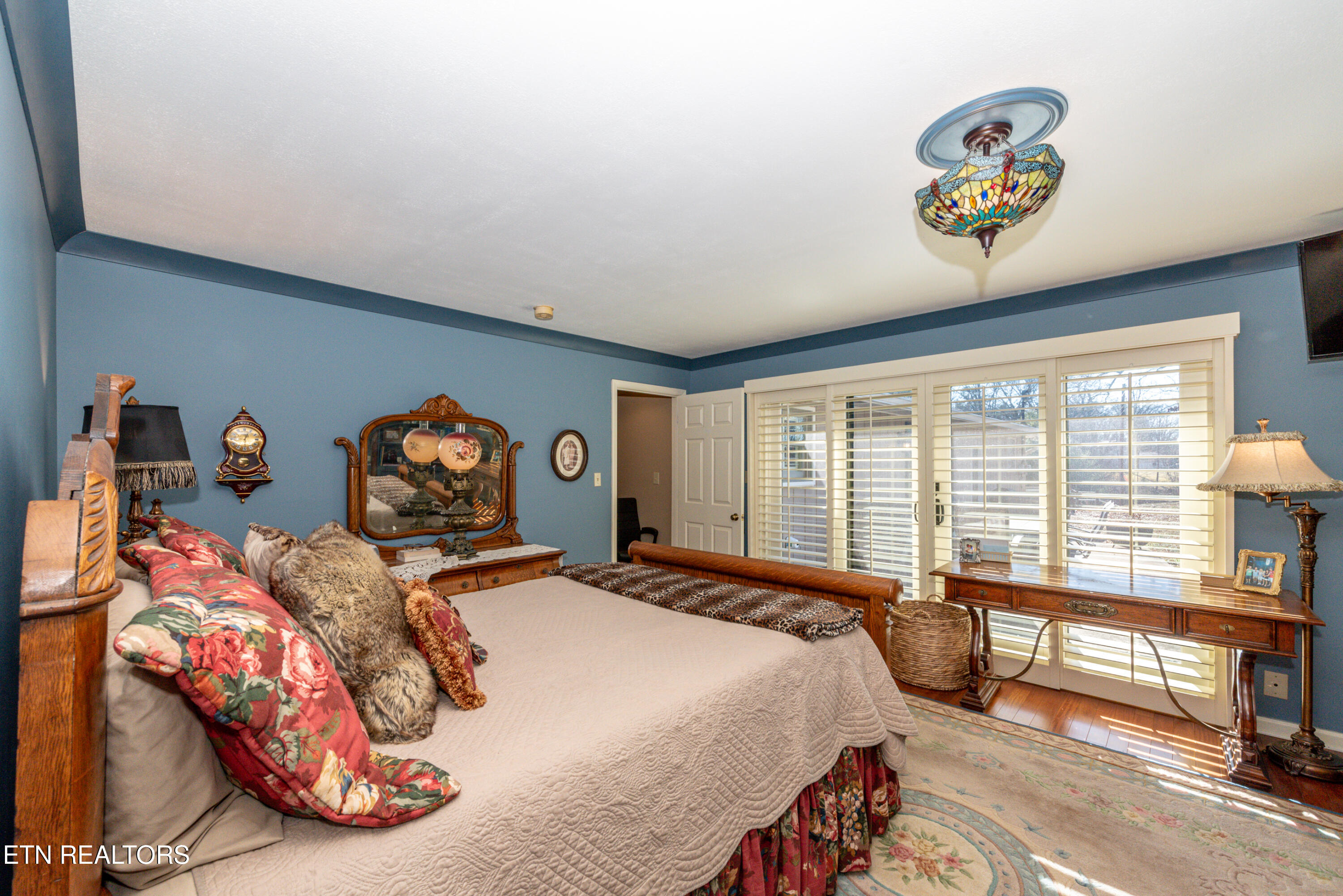 902 Summer Hill Court