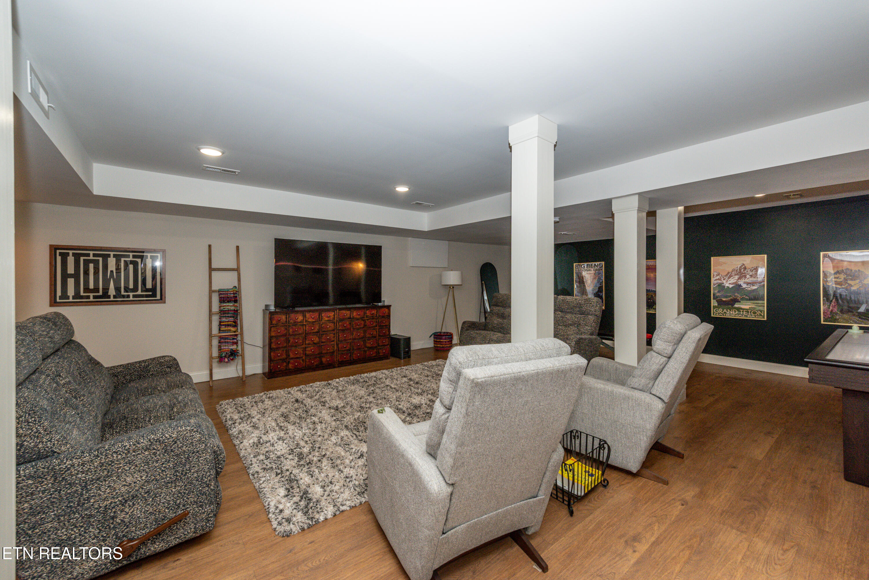 1119 Greenfield Drive