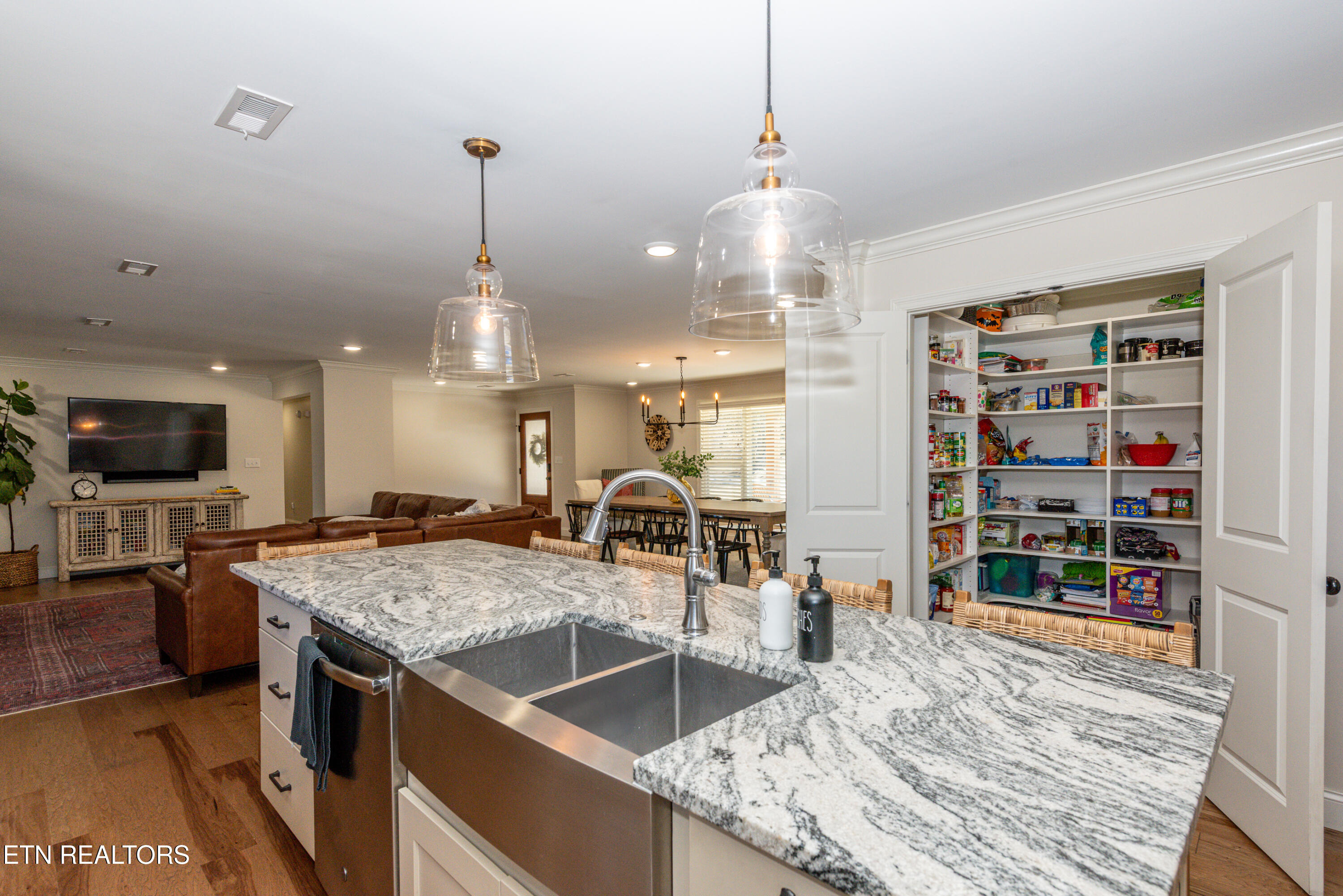 1119 Greenfield Drive