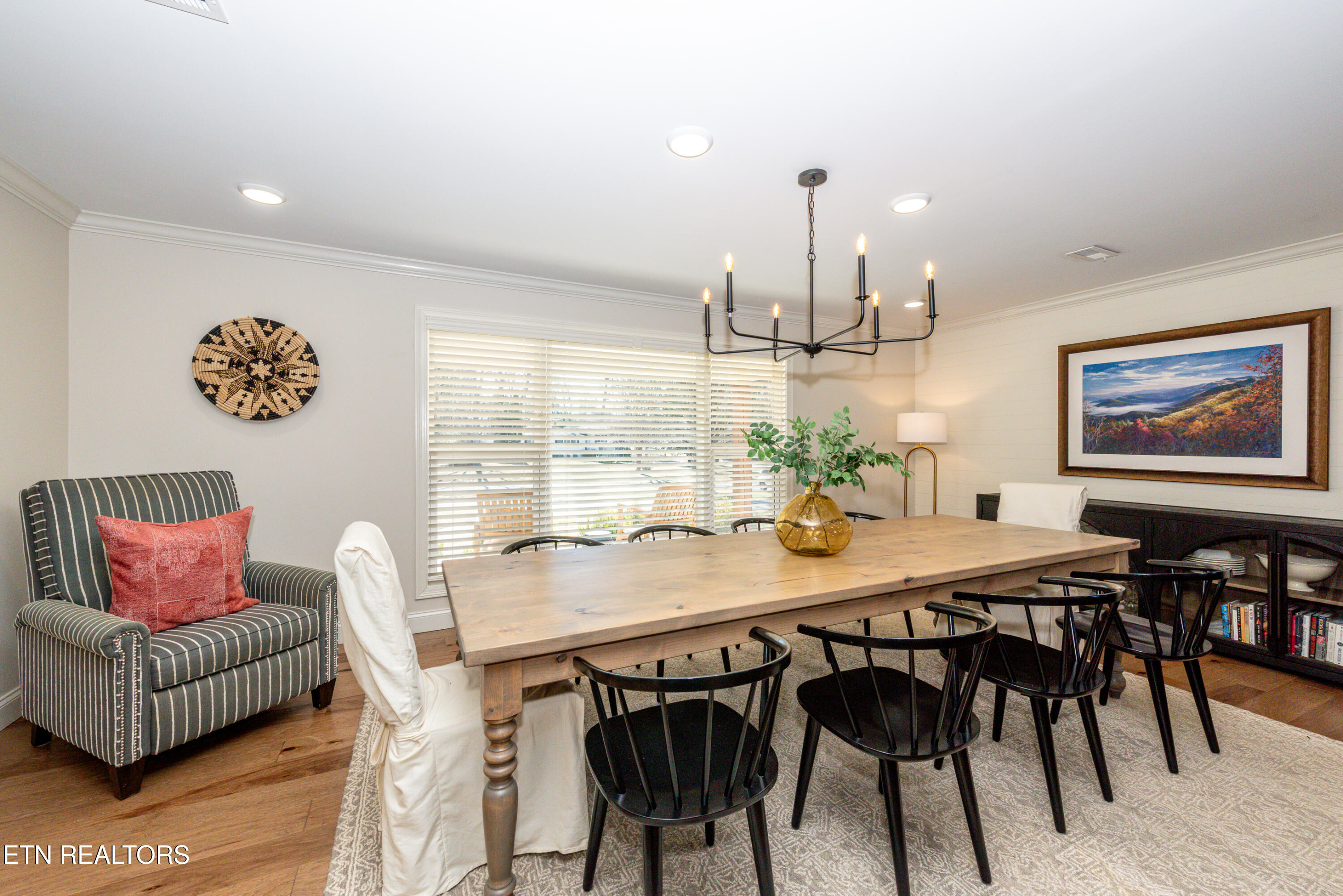 1119 Greenfield Drive